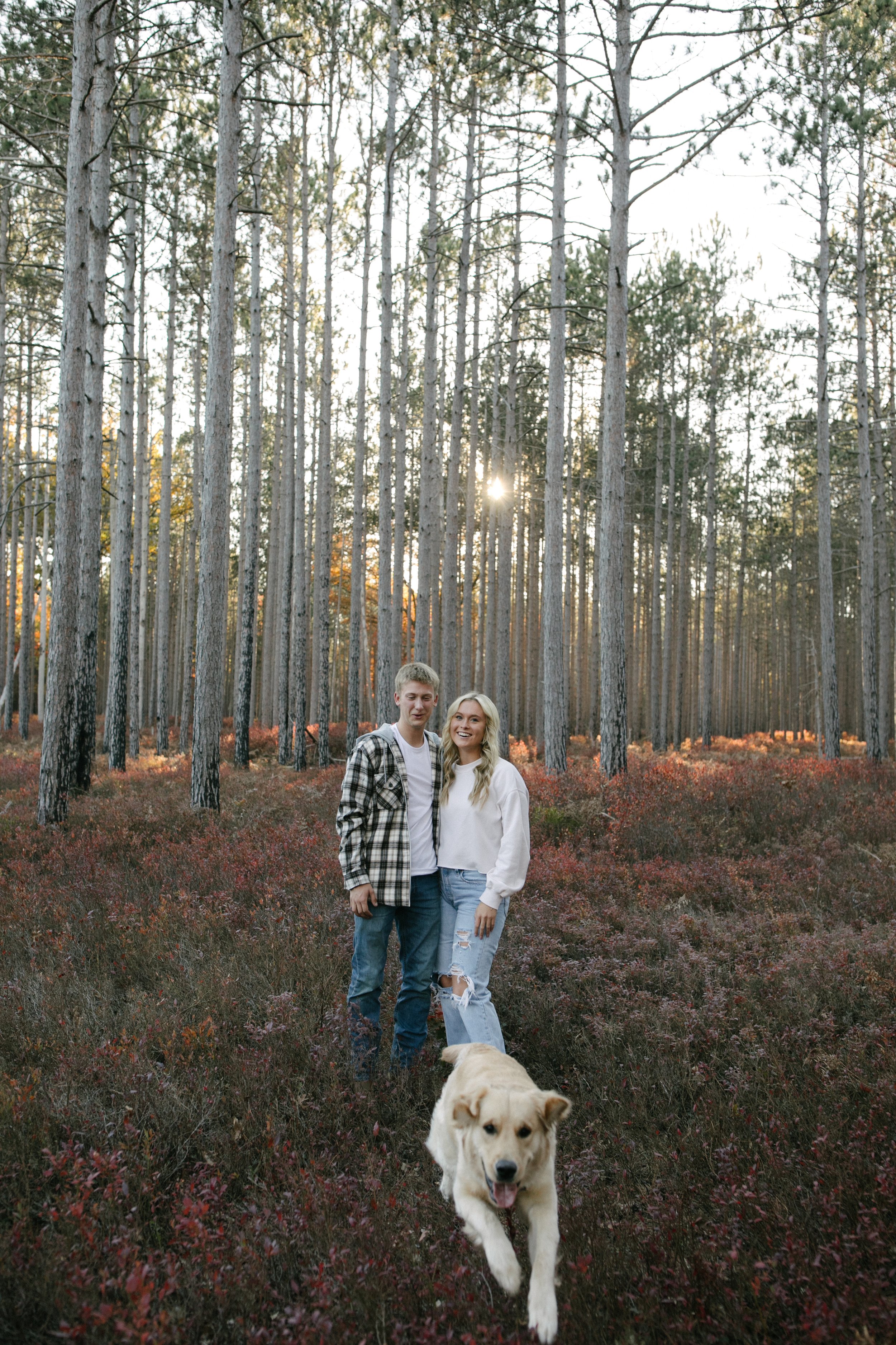 Michigan-wedding-photographer-fall-couples-portraits-19.jpg
