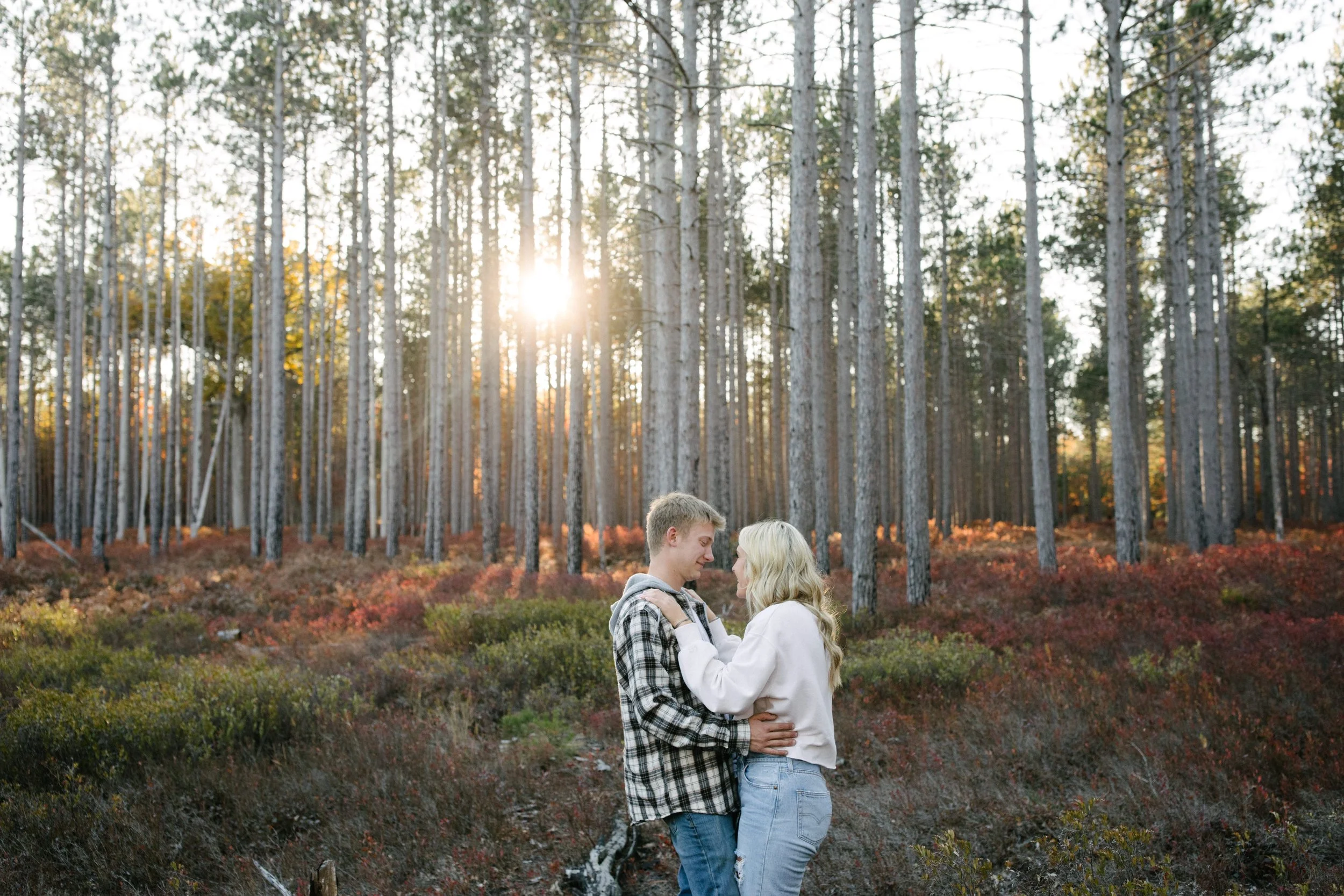 Michigan-wedding-photographer-fall-couples-portraits-28.jpg