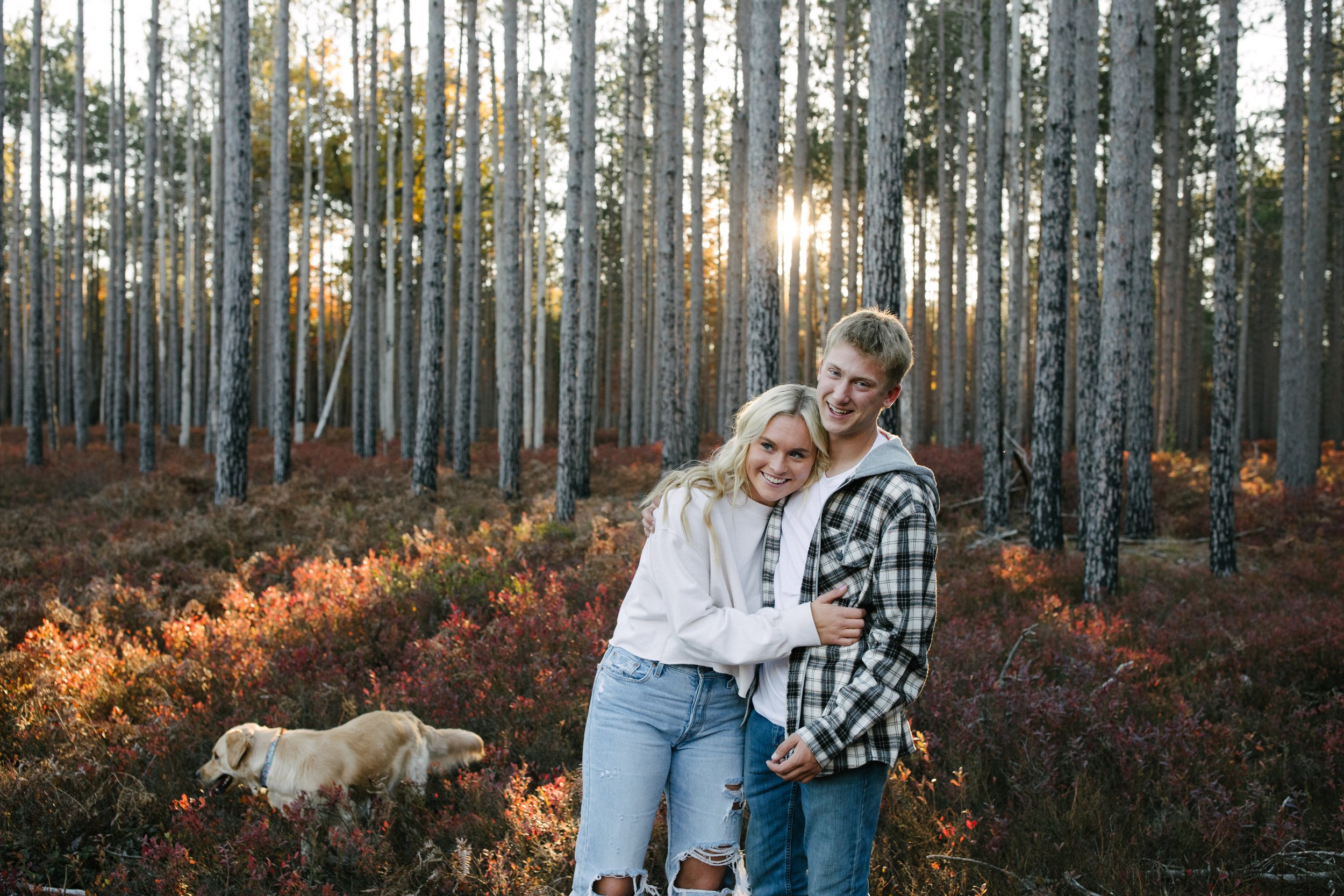 Michigan-wedding-photographer-fall-couples-portraits-63.jpg