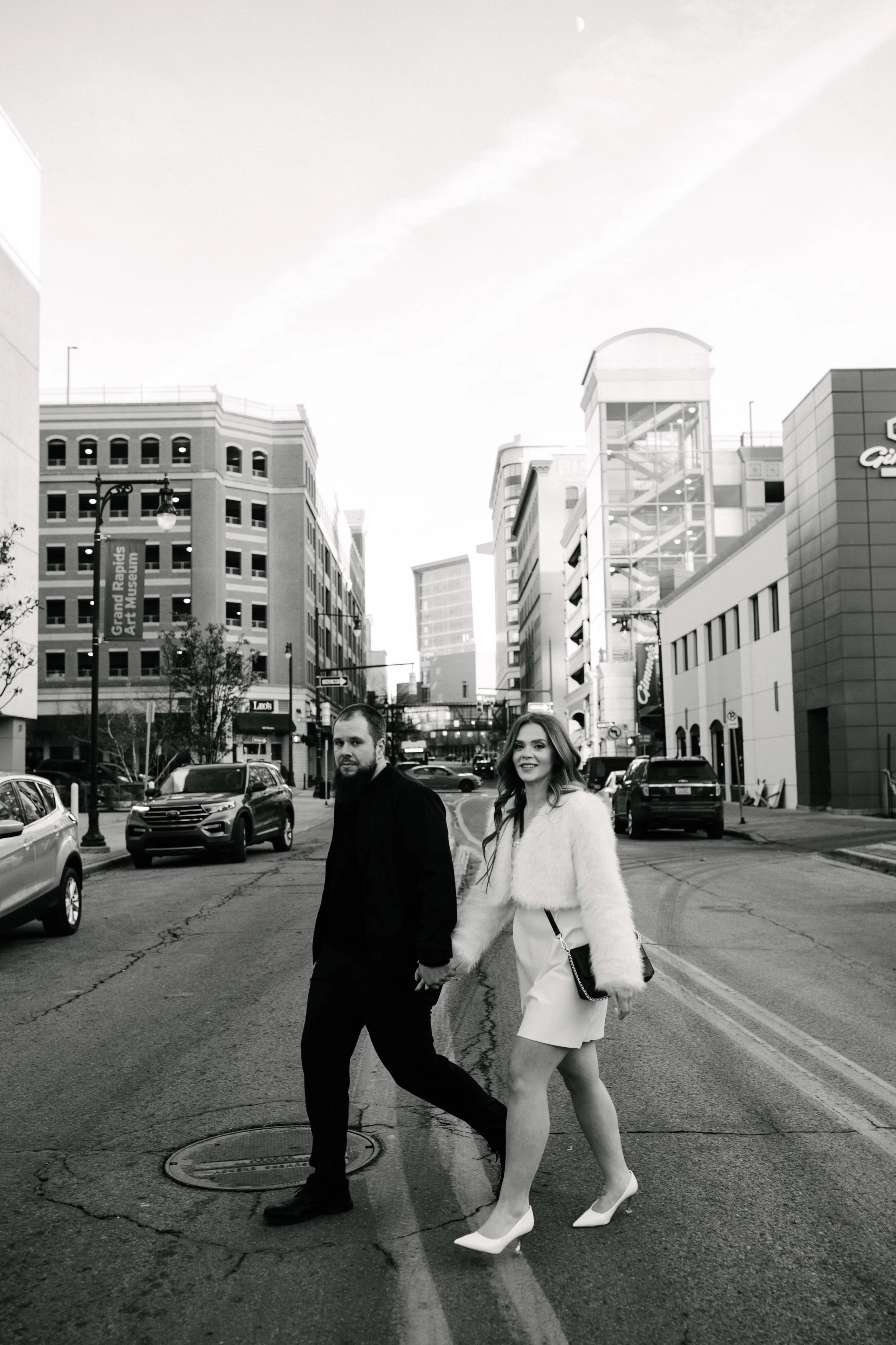 Michigan-wedding-photographer-grand-rapids-engagement-68.jpg