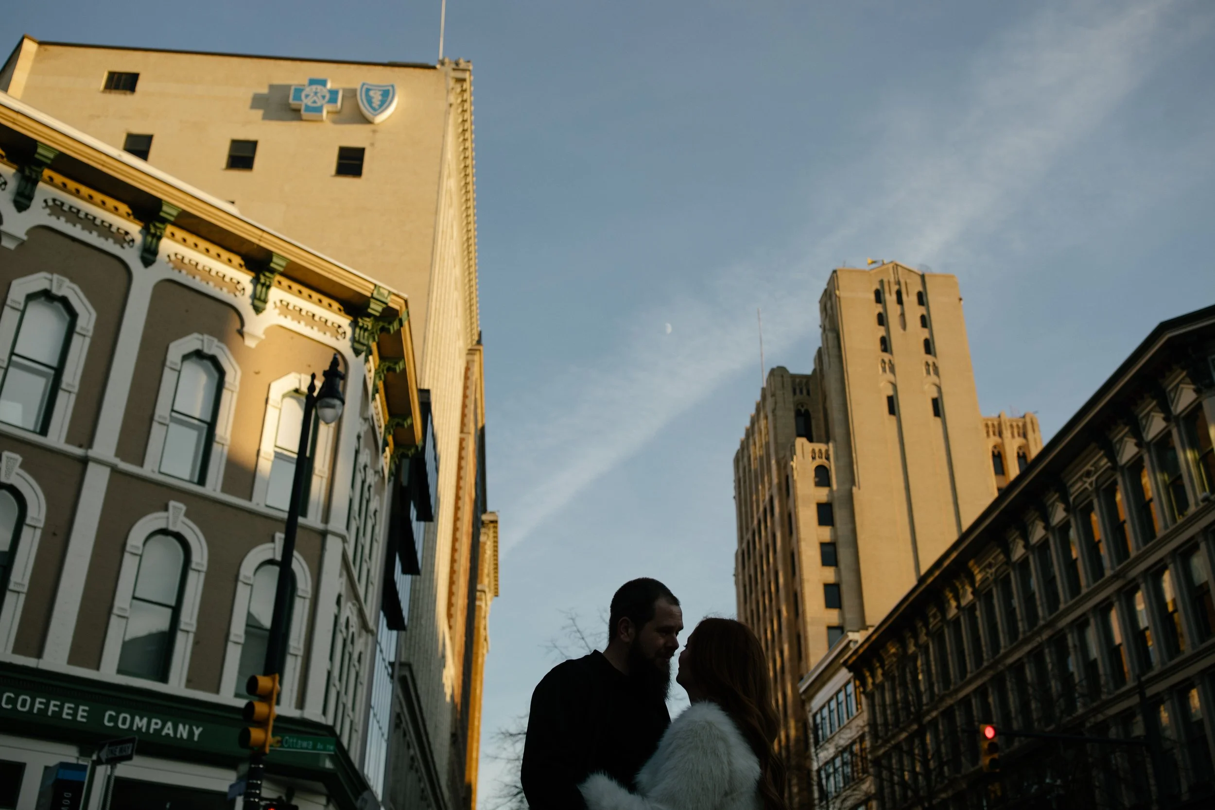 Michigan-wedding-photographer-grand-rapids-engagement-70.jpg