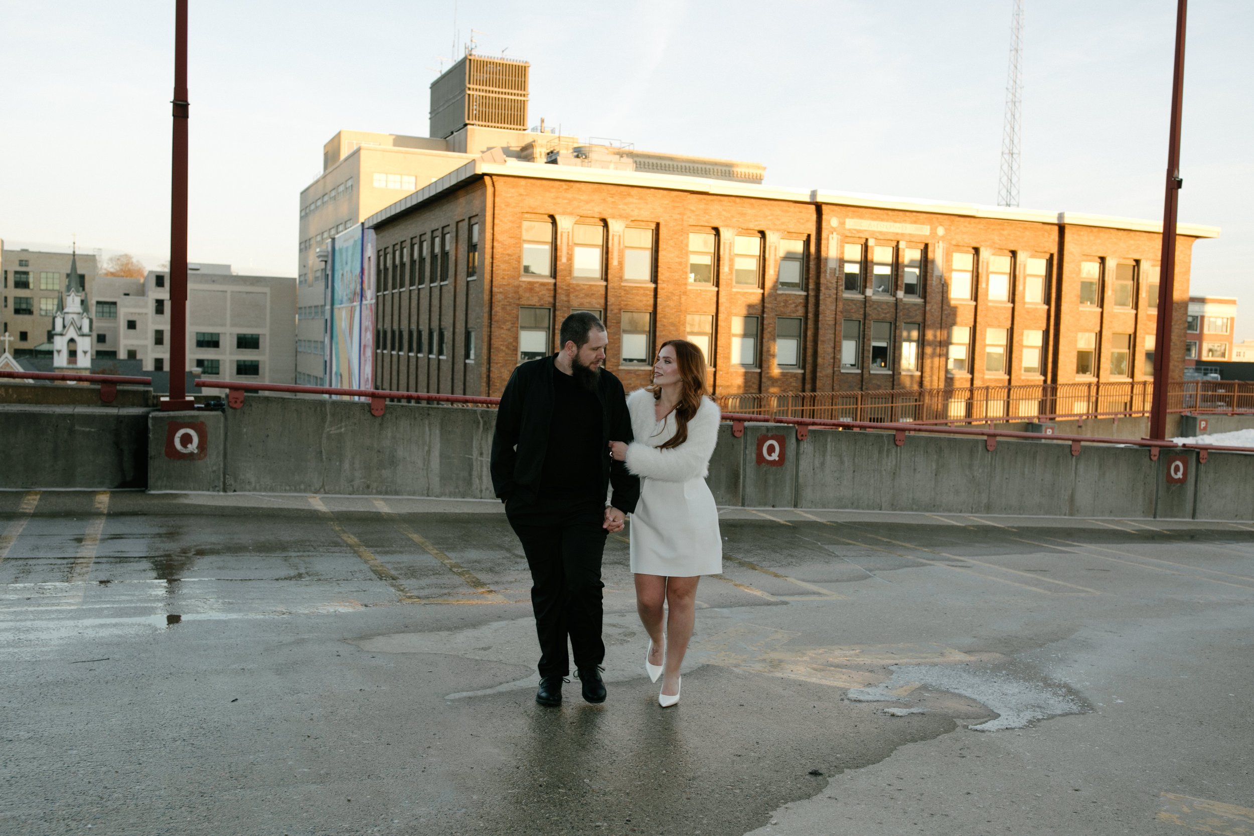 Michigan-wedding-photographer-grand-rapids-engagement-78.jpg