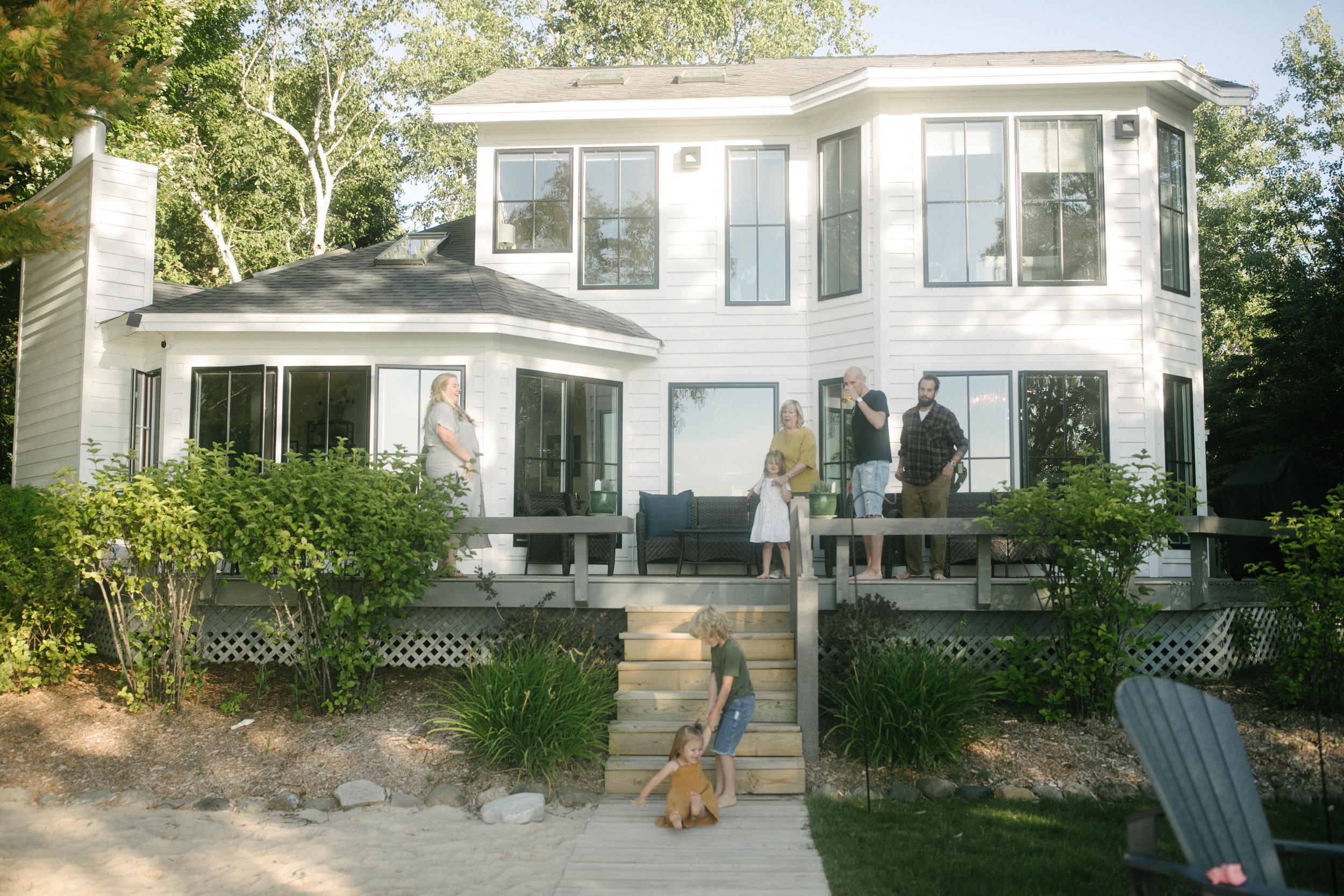 Michigan-Photographer-Charlevoix-extended-family-33.jpg