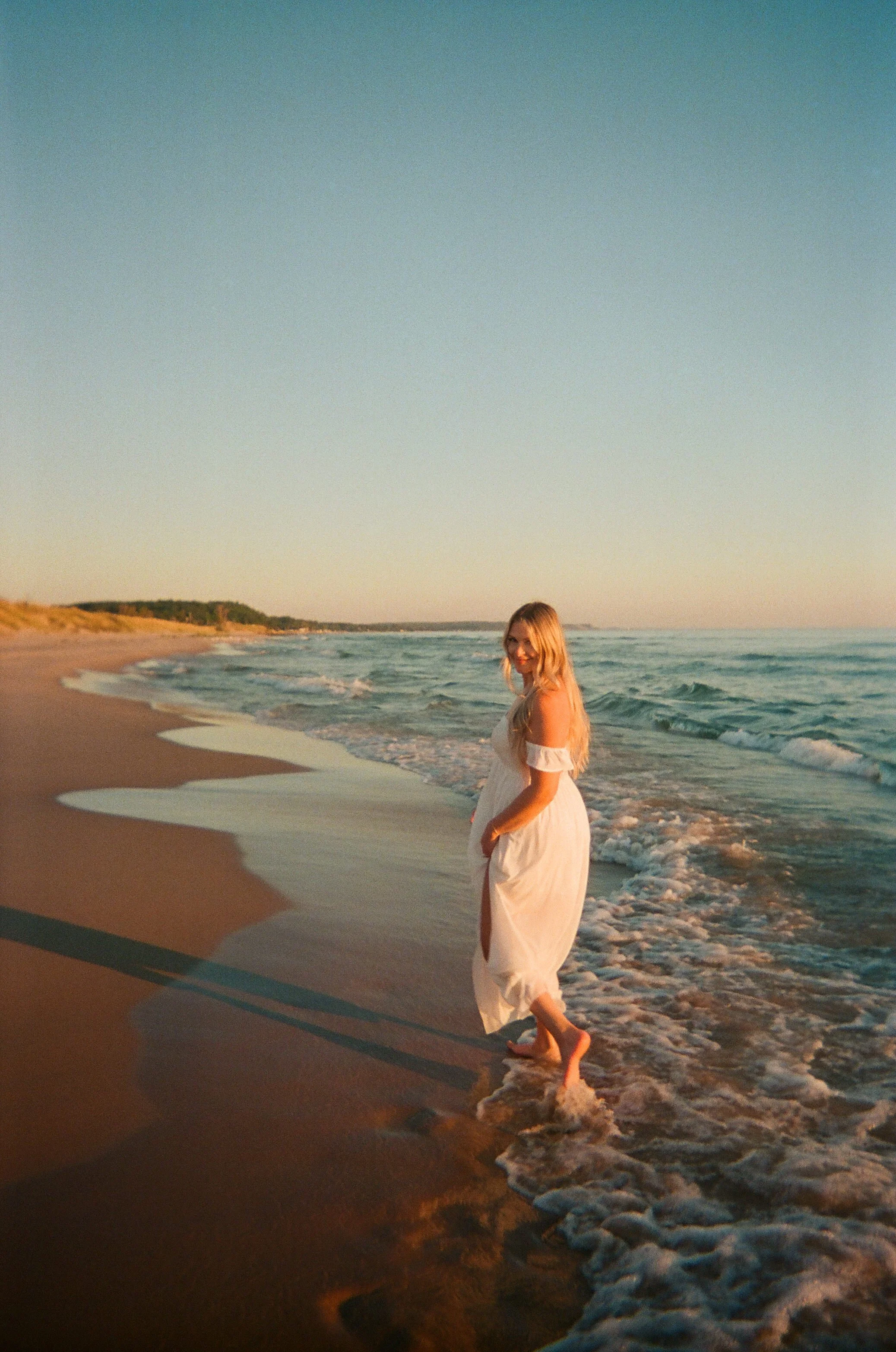 Michigan-film-photographer-ludington-engagement-10.jpg