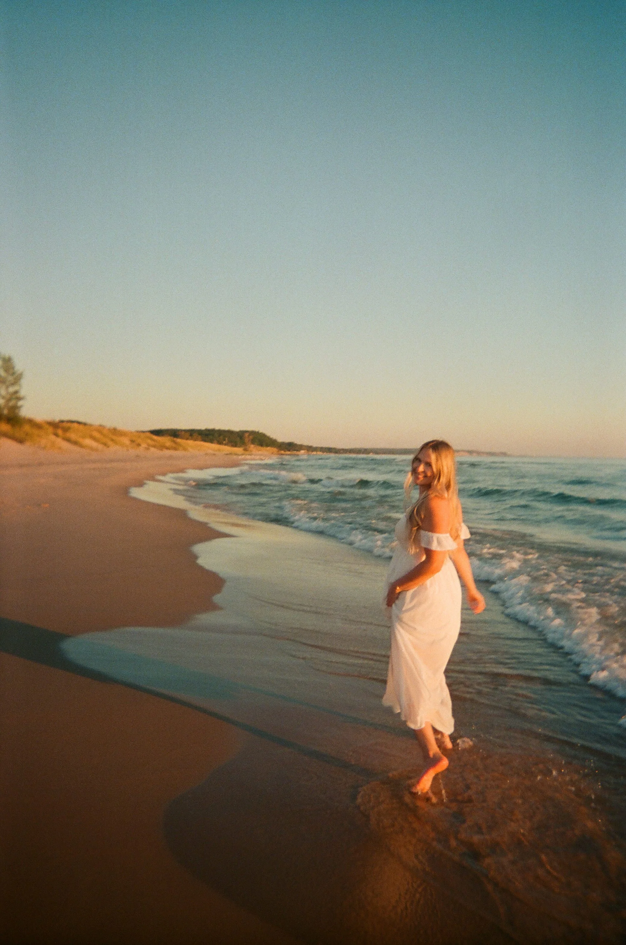 Michigan-film-photographer-ludington-engagement-14.jpg