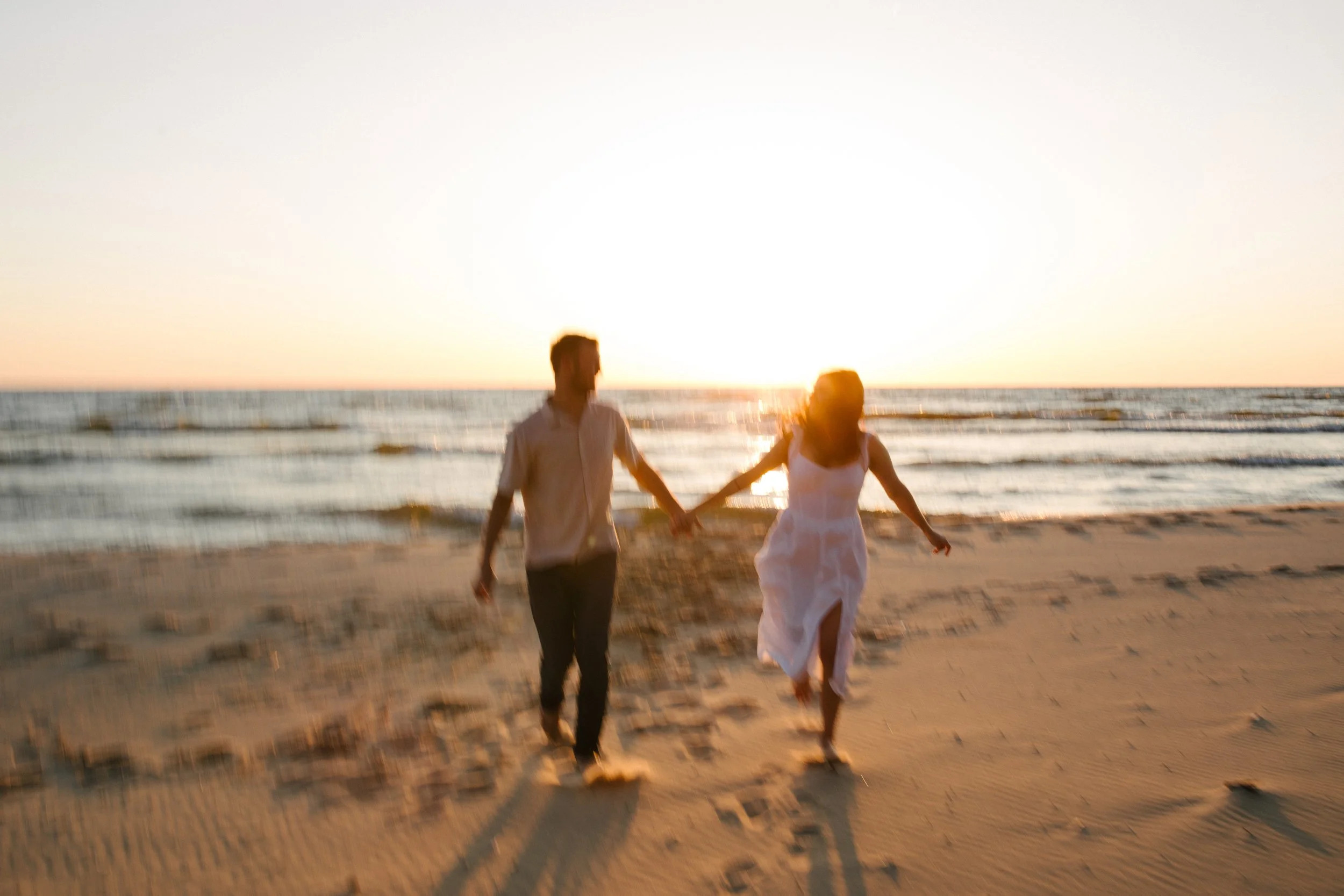Michigan-wedding-photographer-holland-engagement-32.jpg