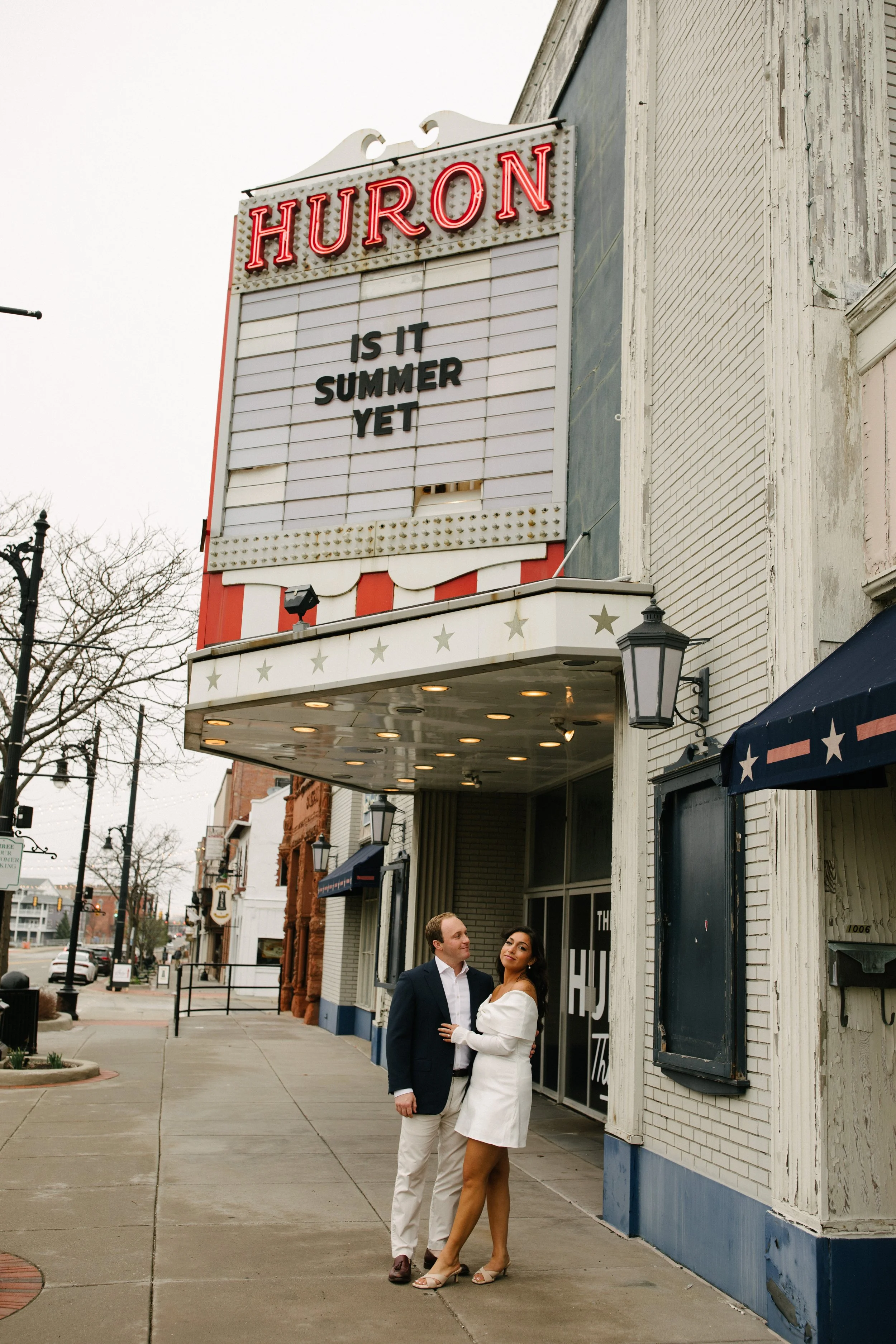 Michigan-wedding-photographer-port-huron-engagement-104.jpg