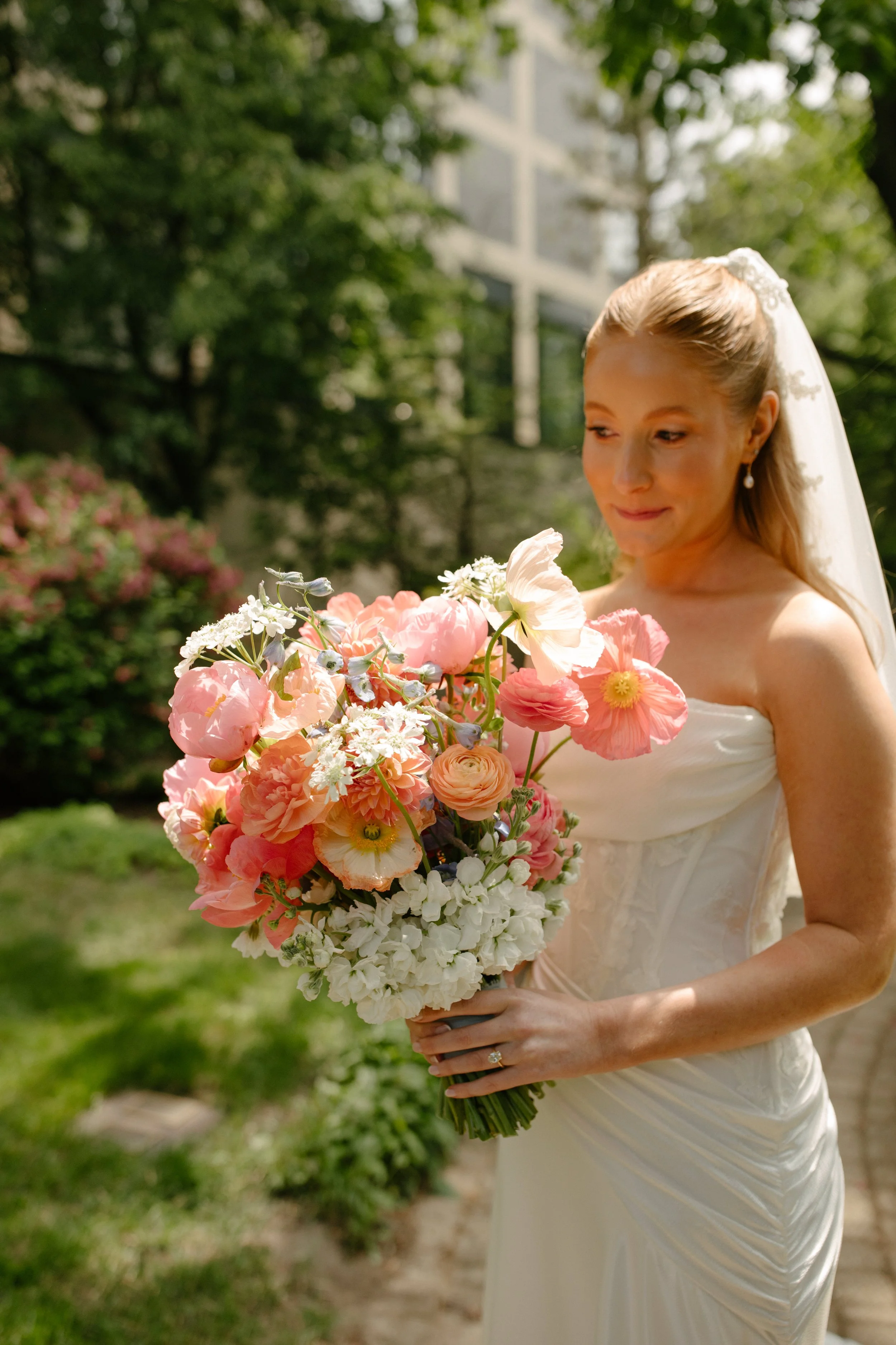 Michigan-wedding-photographer-msu-horticulture-garden-wedding-21.jpg