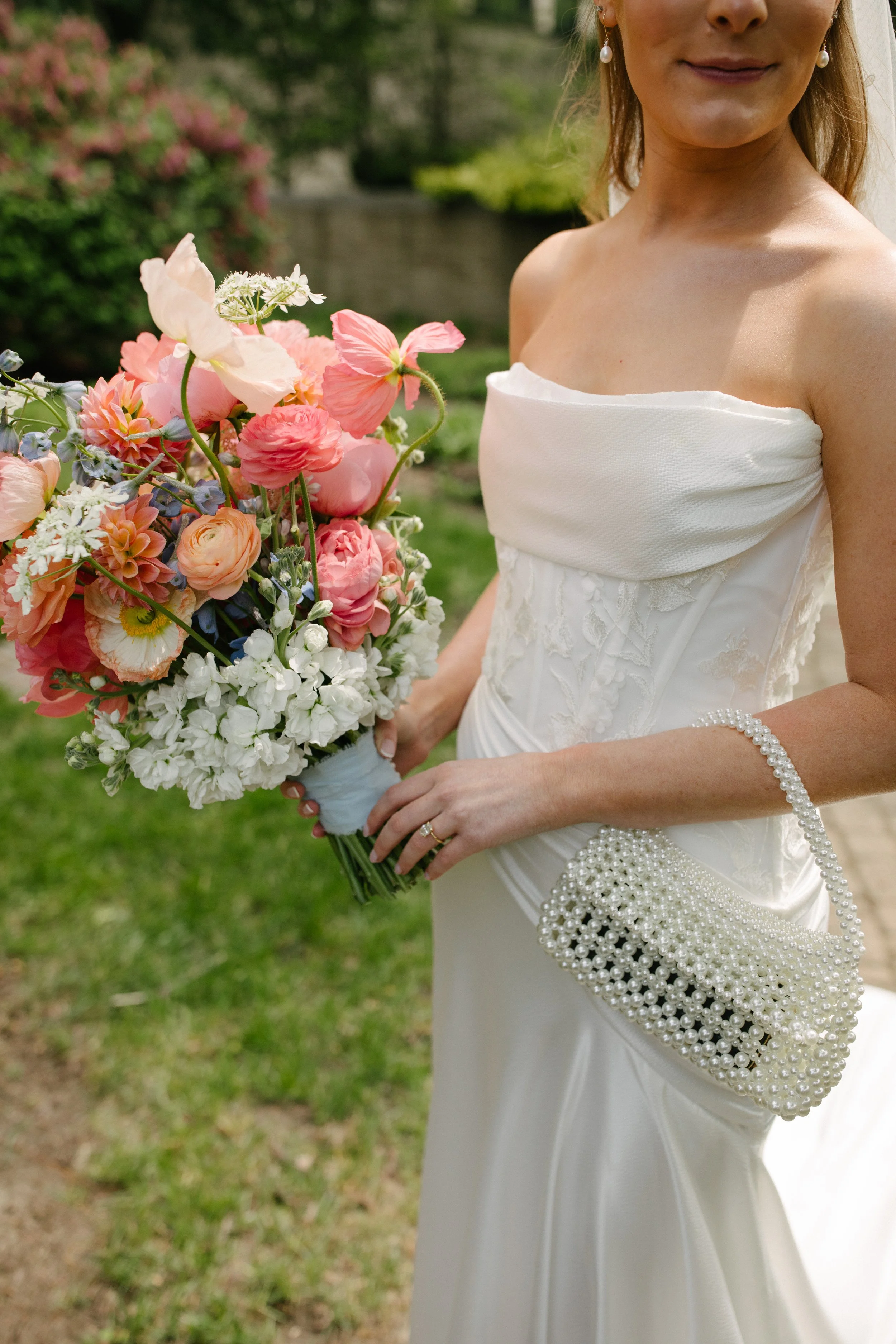 Michigan-wedding-photographer-msu-horticulture-garden-wedding-23.jpg