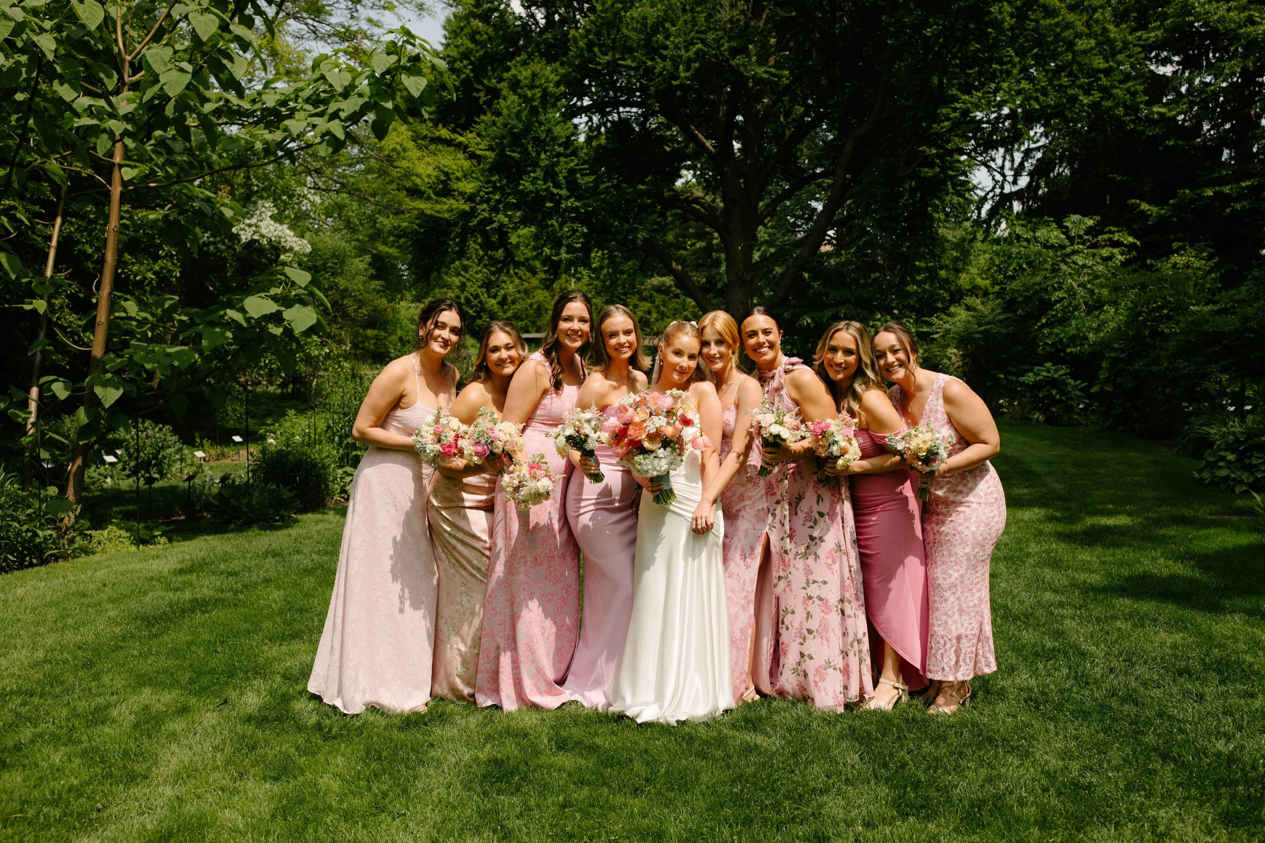 Michigan-wedding-photographer-msu-horticulture-garden-wedding-32.jpg