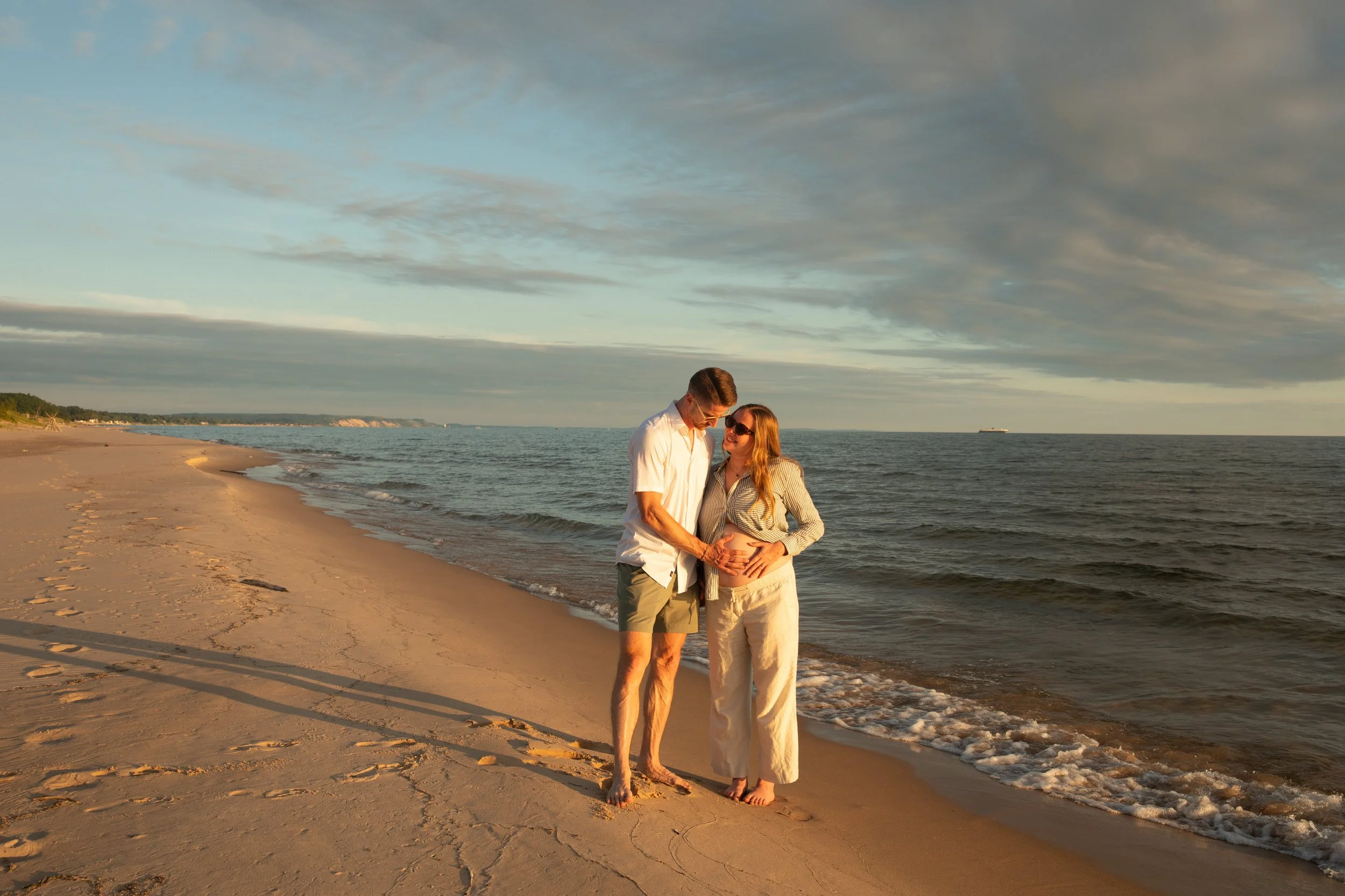 Michigan-film-photographer-documentary-maternity-session-ludington-113.jpg