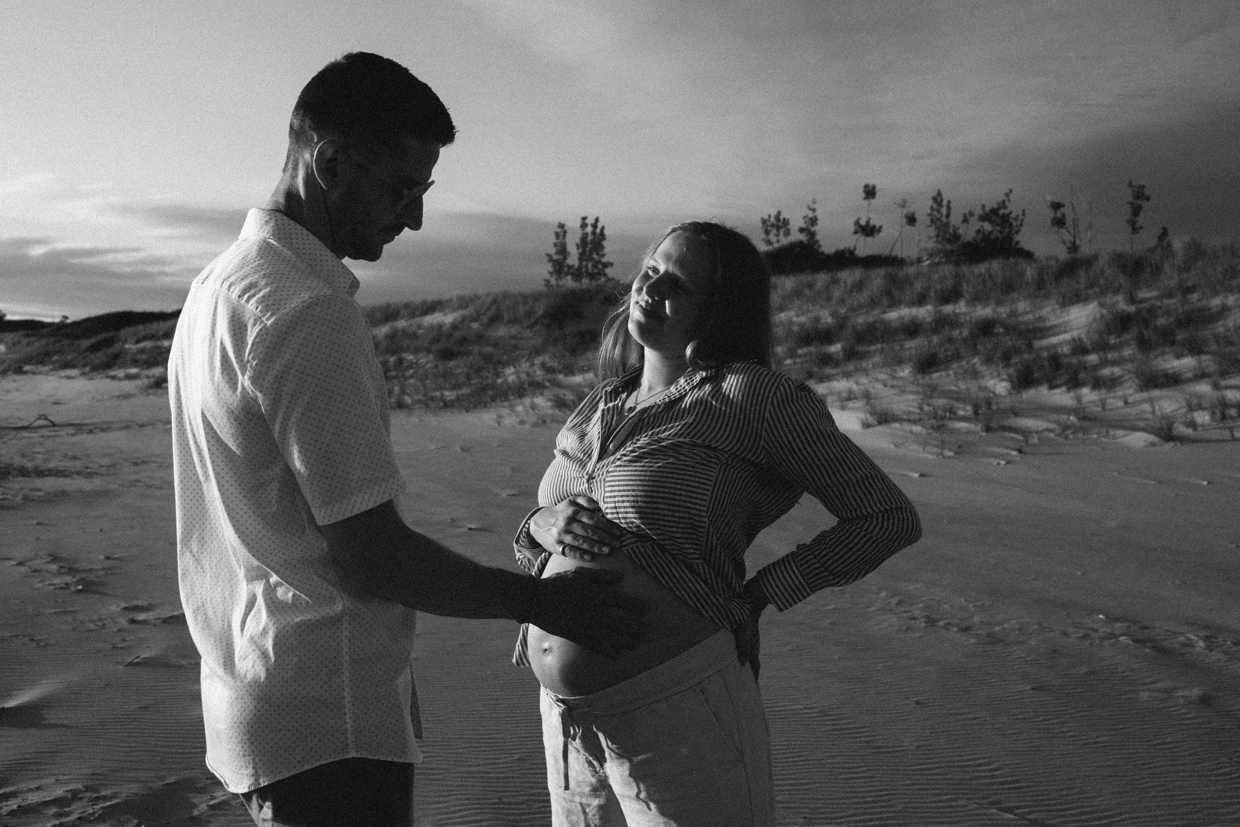 Michigan-film-photographer-documentary-maternity-session-ludington-124.jpg