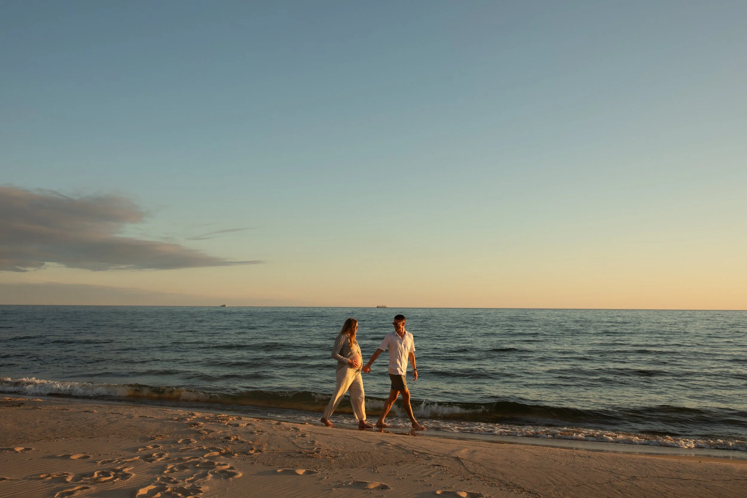 Michigan-film-photographer-documentary-maternity-session-ludington-131.jpg