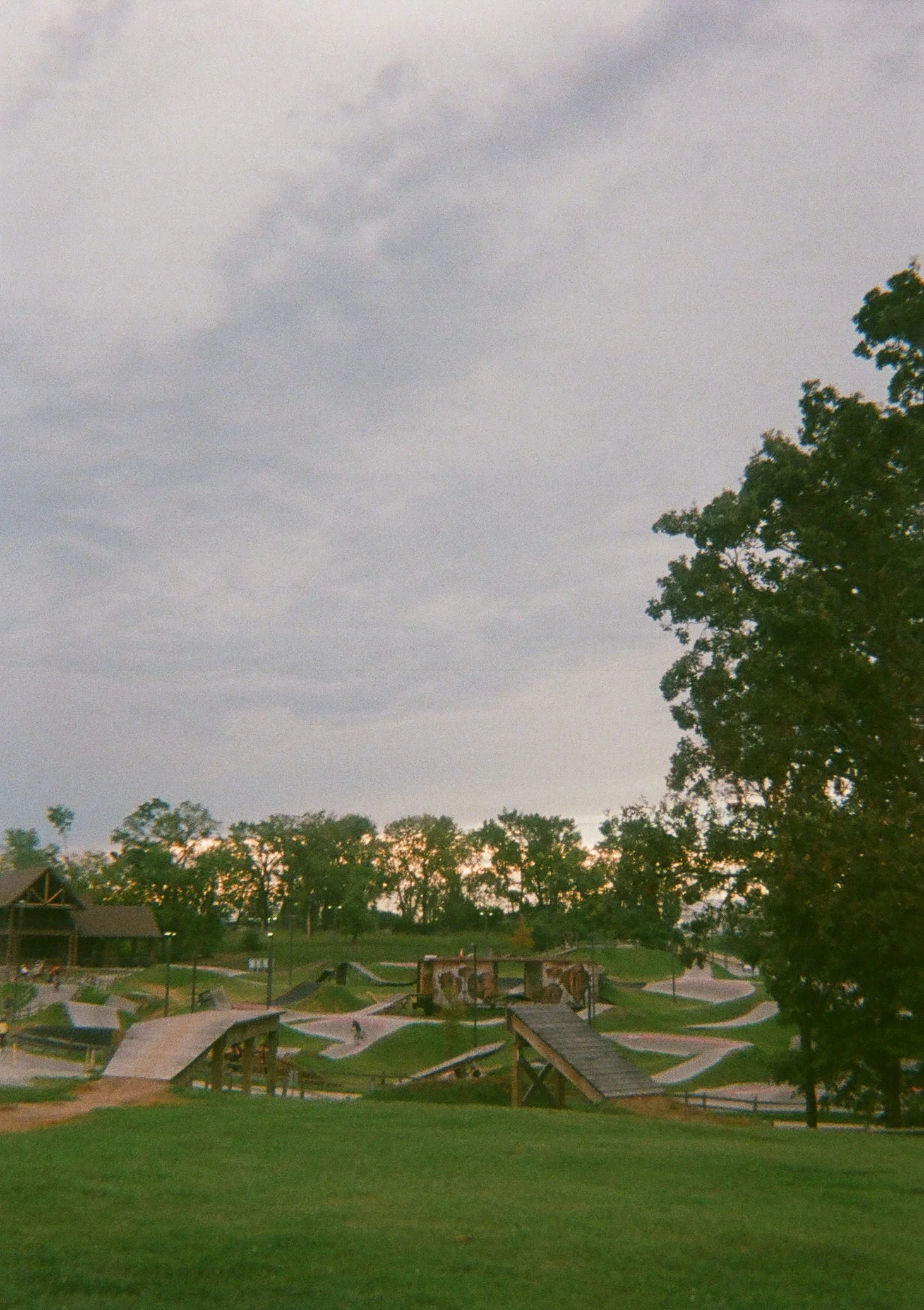Michigan-film-photographer-ludington-arkansas-16.jpg