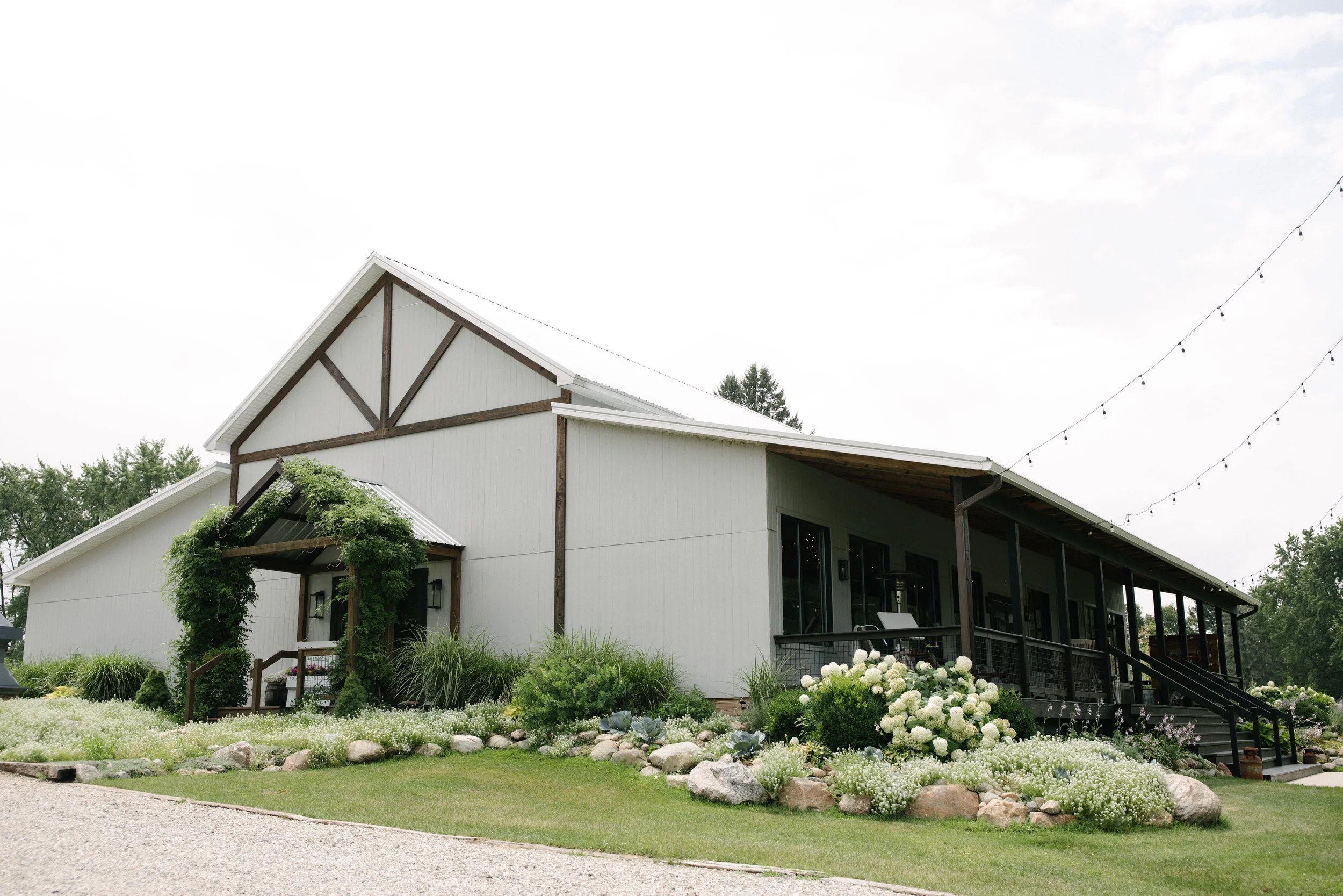 Michigan-film-photographer-little-flower-barn-wedding-8.jpg