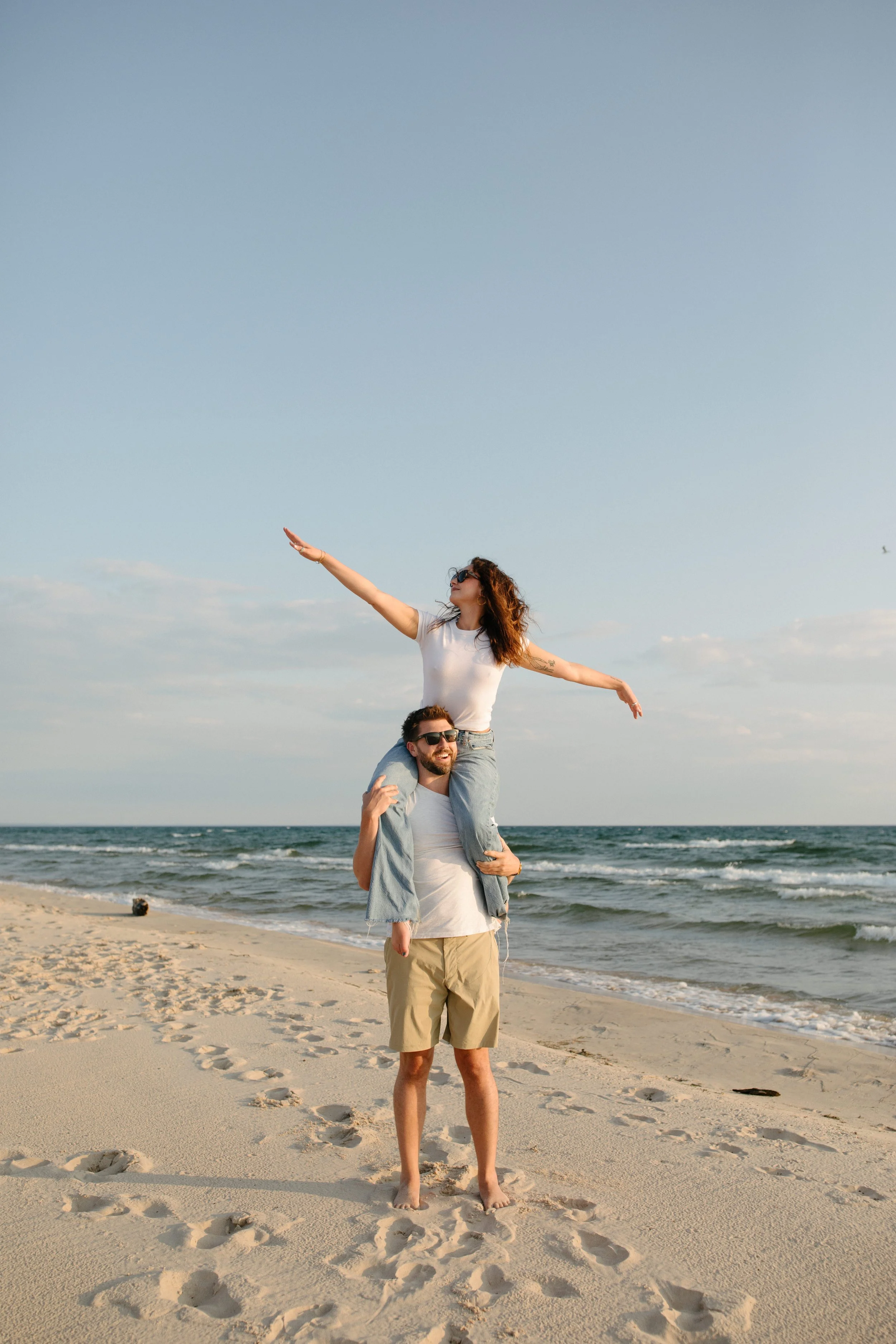 Michigan-photographer-west-michigan-couples-session-22.jpg