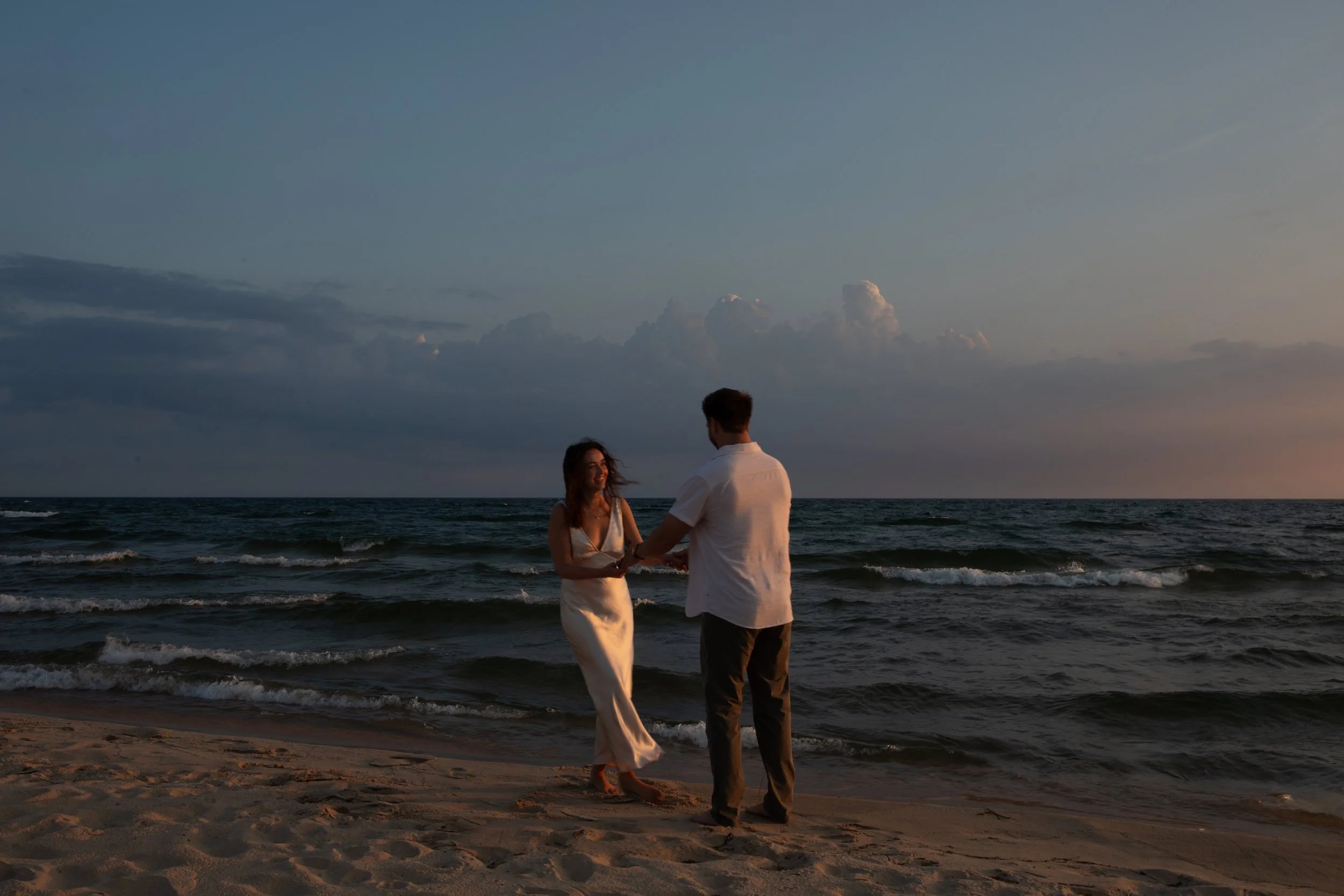 Michigan-photographer-west-michigan-couples-session-107.jpg