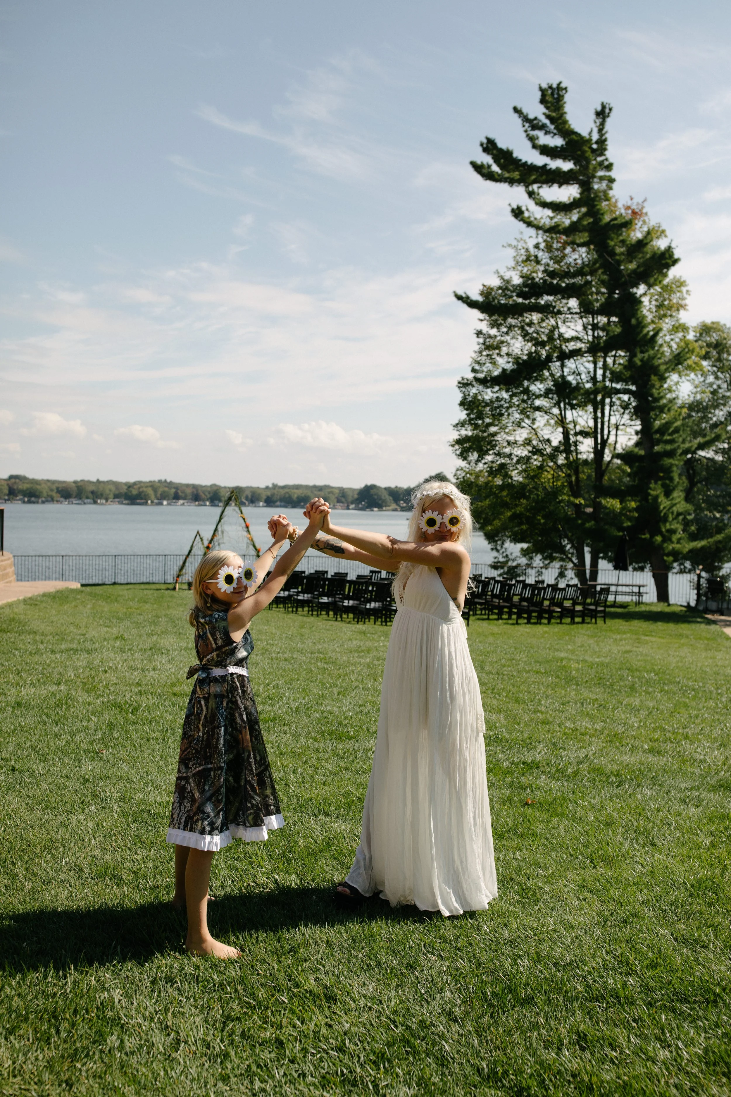 Michigan-film-photographer-hobby-crest-resort-wedding-8.jpg