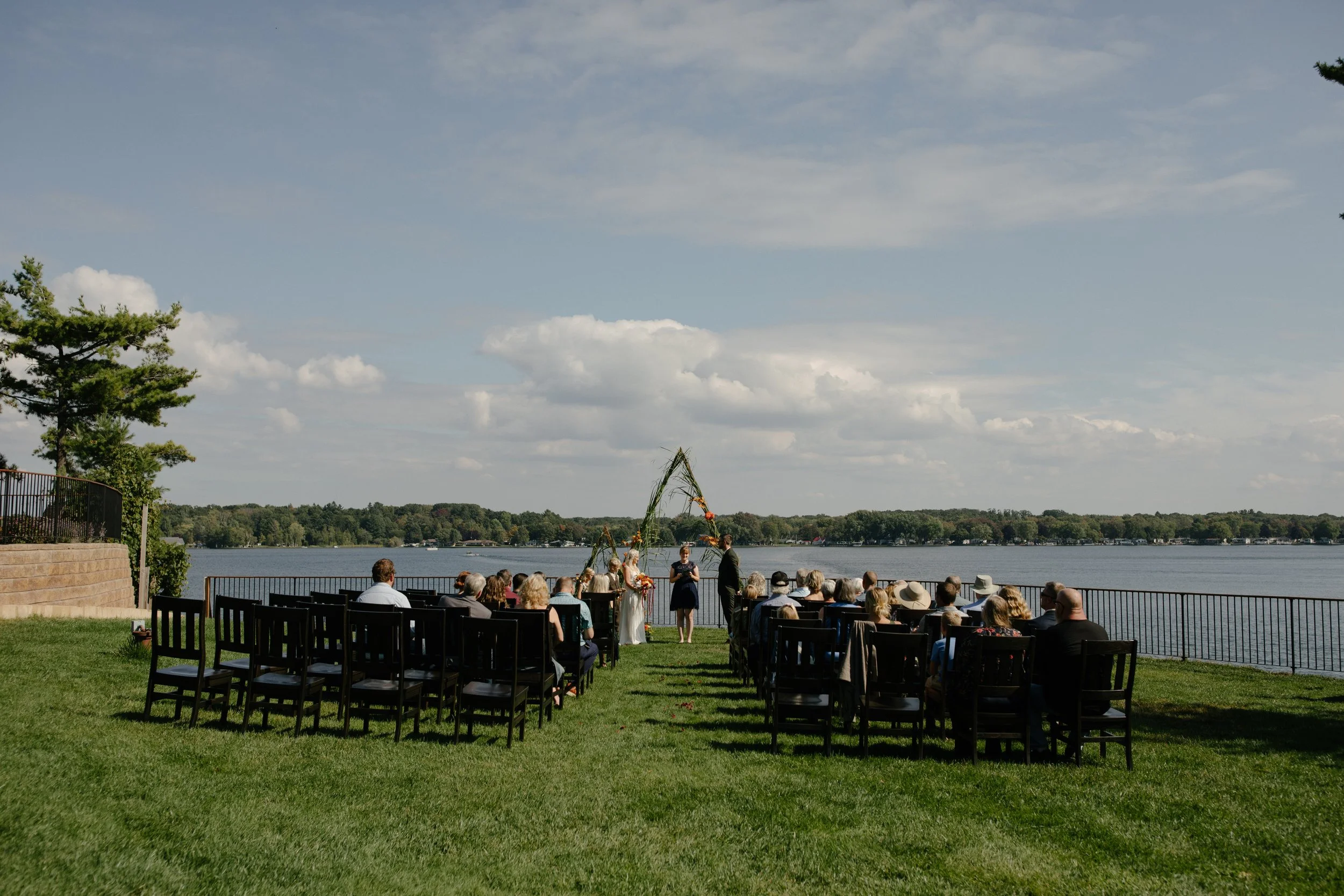 Michigan-film-photographer-hobby-crest-resort-wedding-13.jpg
