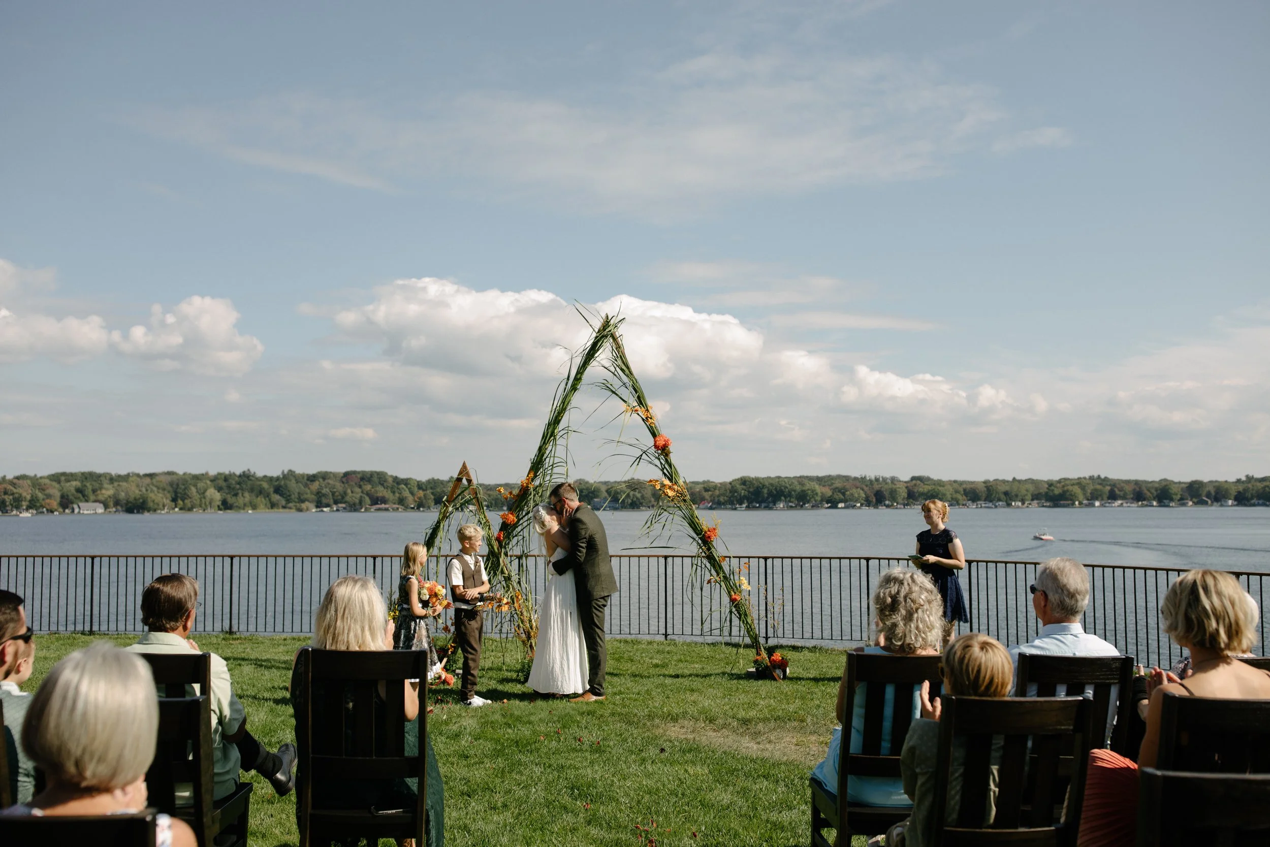 Michigan-film-photographer-hobby-crest-resort-wedding-15.jpg