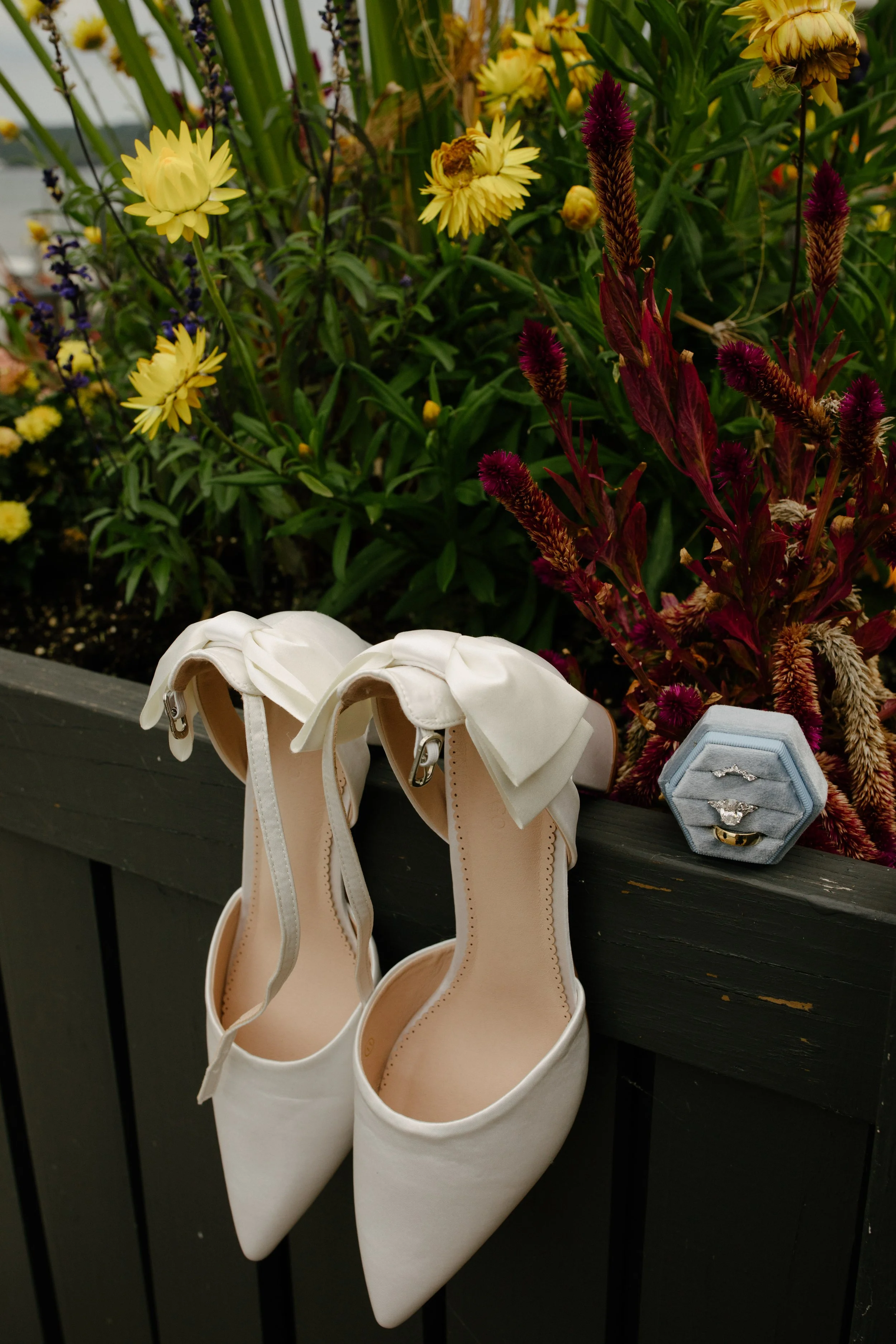 Michigan-photographer-delemar-tc-hotel-wedding-3.jpg