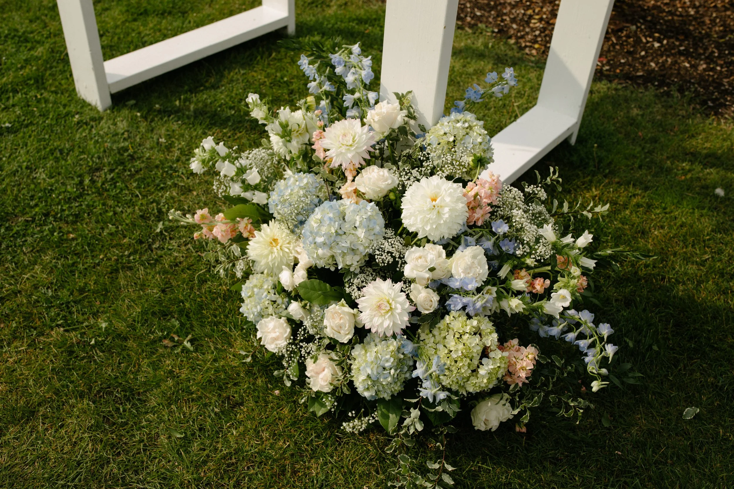 Michigan-photographer-delemar-tc-hotel-wedding-17.jpg