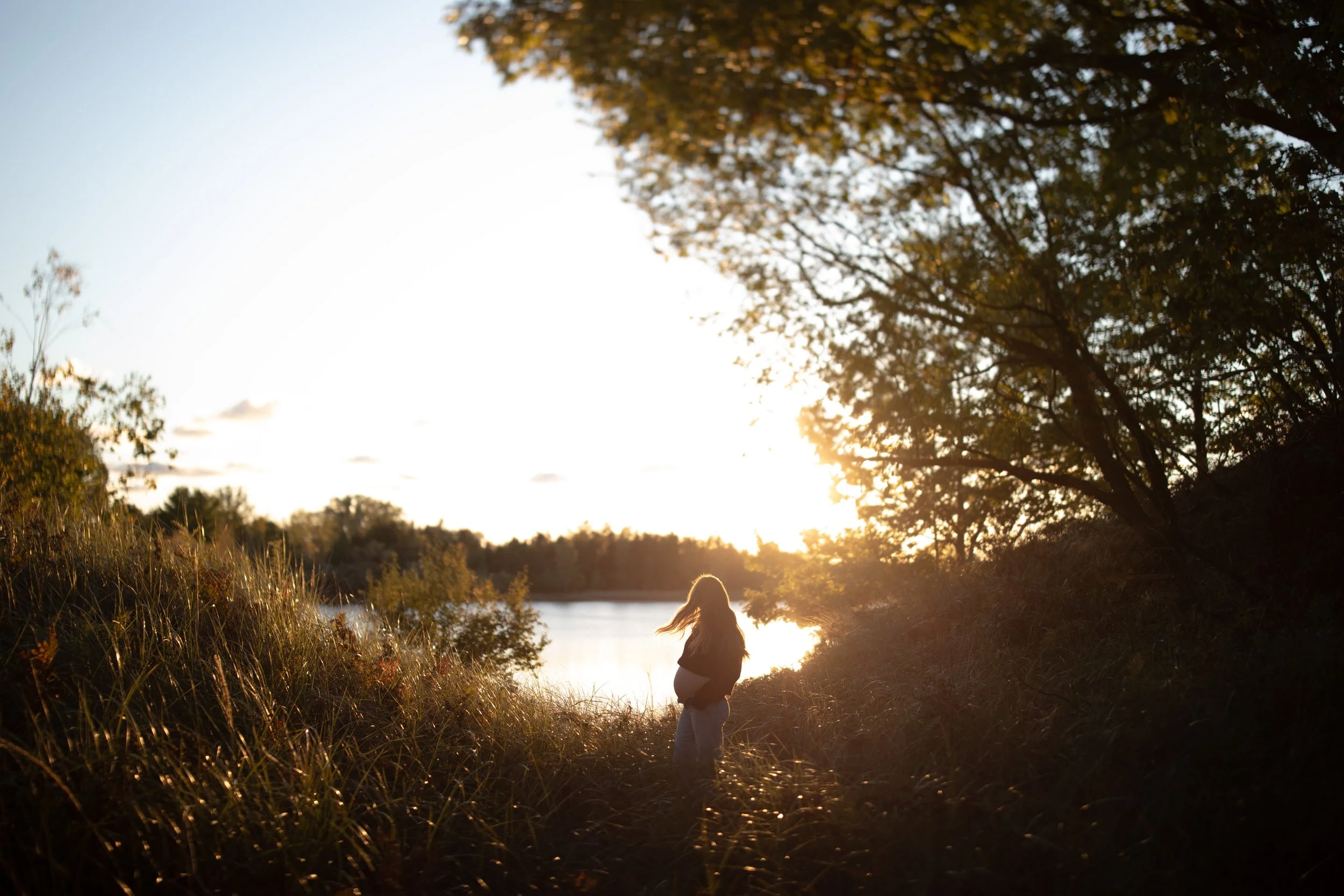 Michigan-film-photographer-ludington-full-sun-maternity-80.jpg