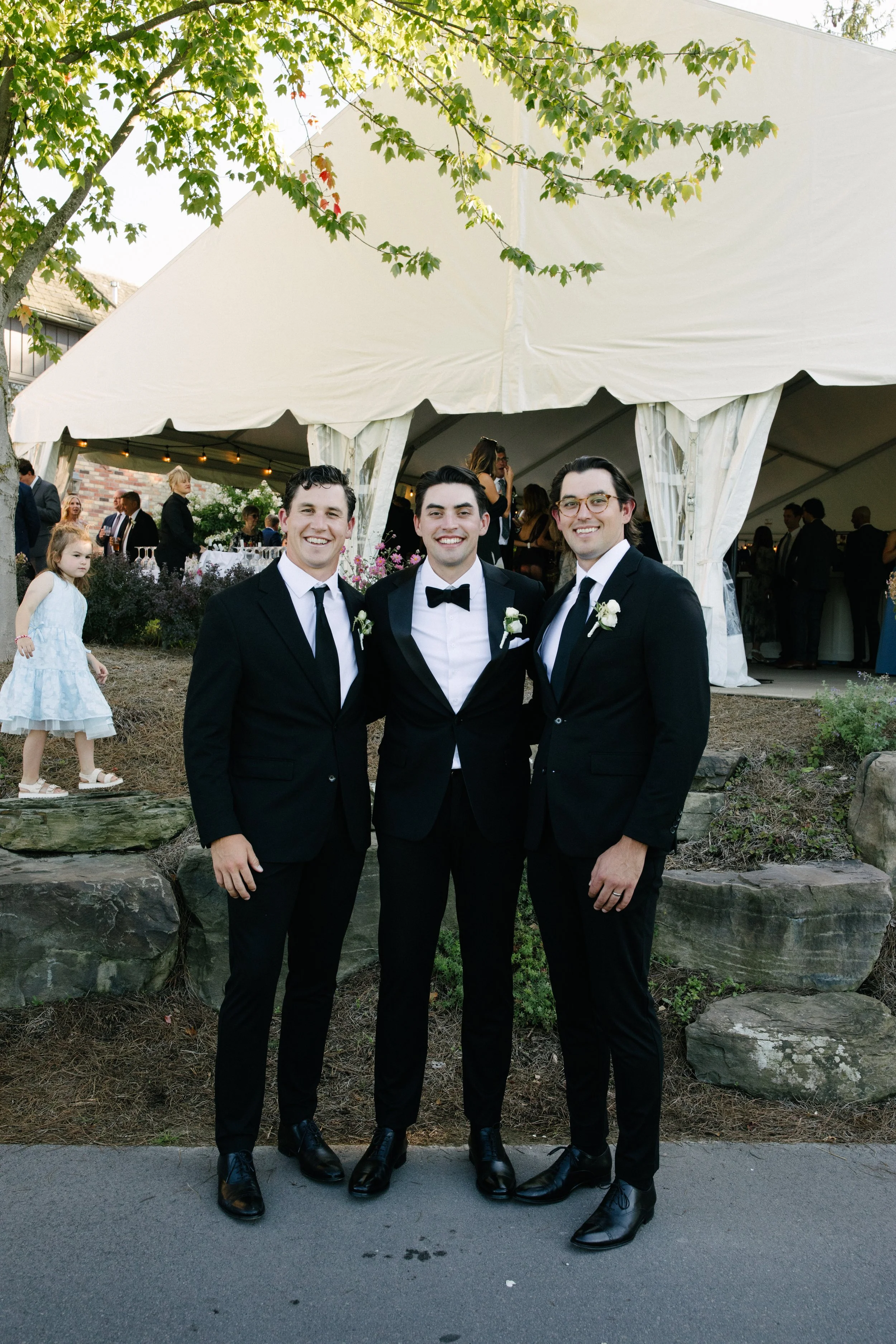 Michigan-film-photographer-cascade-country-club-wedding-655.jpg