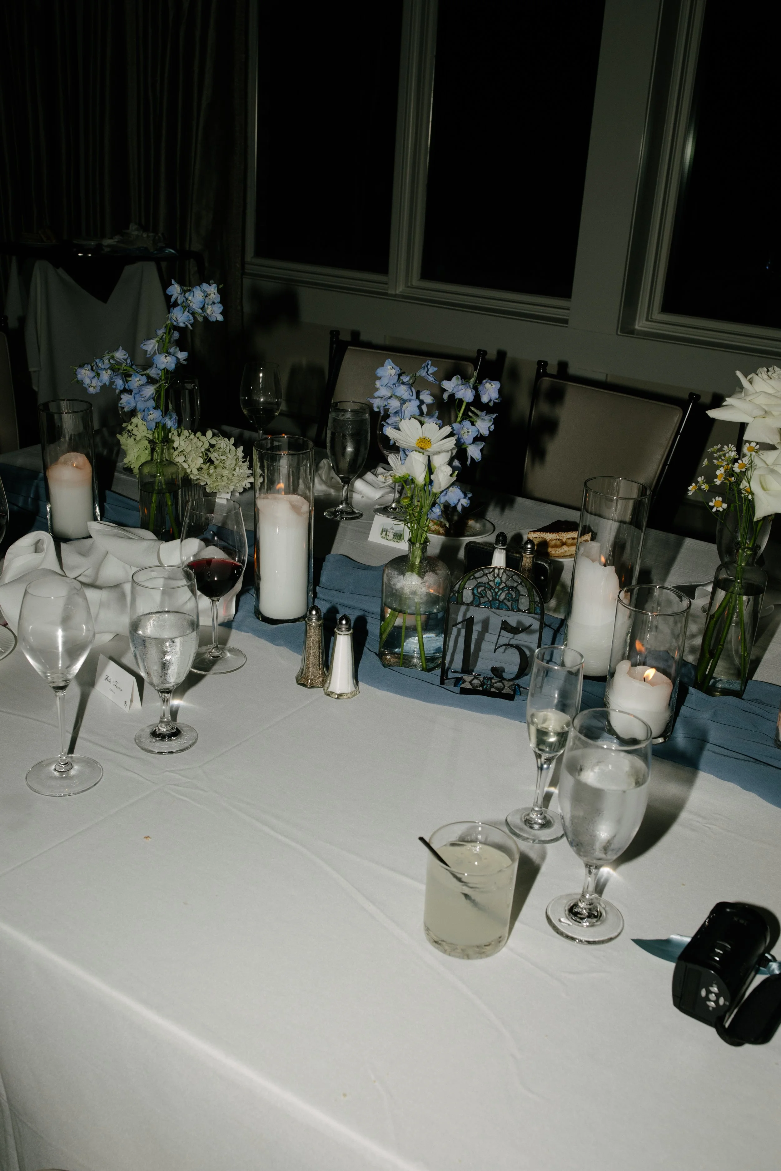 Michigan-film-photographer-cascade-country-club-wedding-961.jpg
