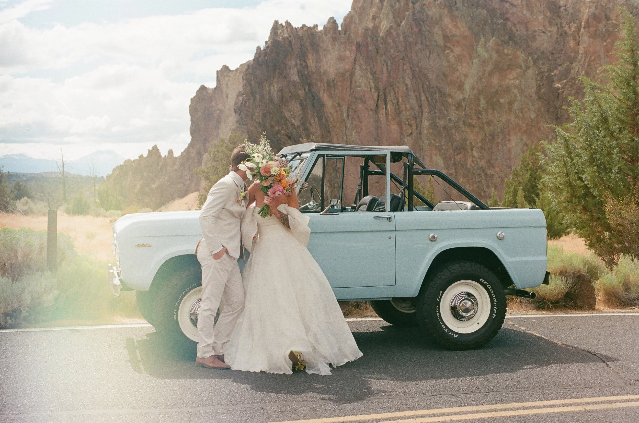 Michigan-film-photographer-Oregon-wedding-smith-rock-state-park-19.jpg