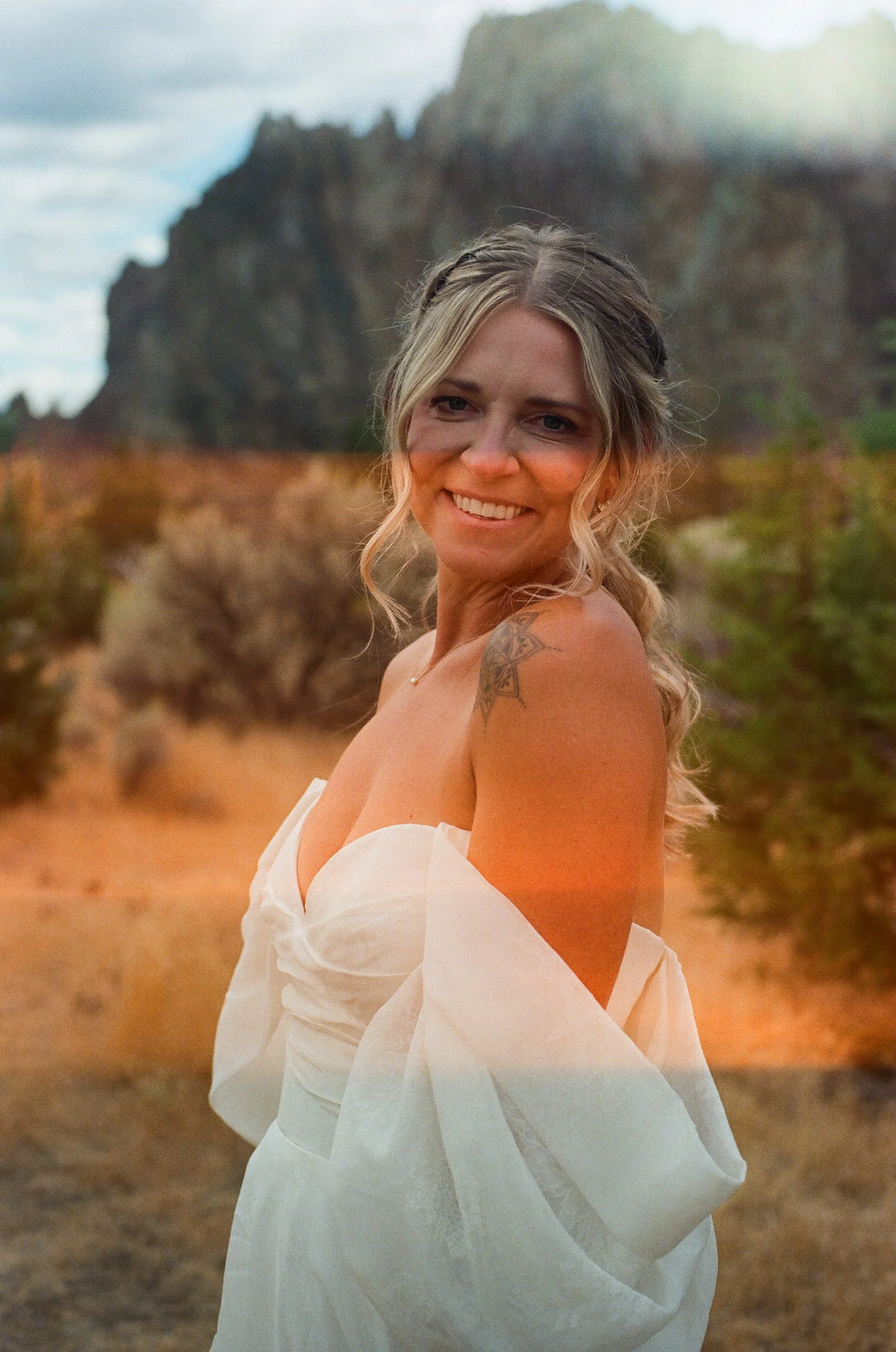 Michigan-film-photographer-Oregon-wedding-smith-rock-state-park-35.jpg