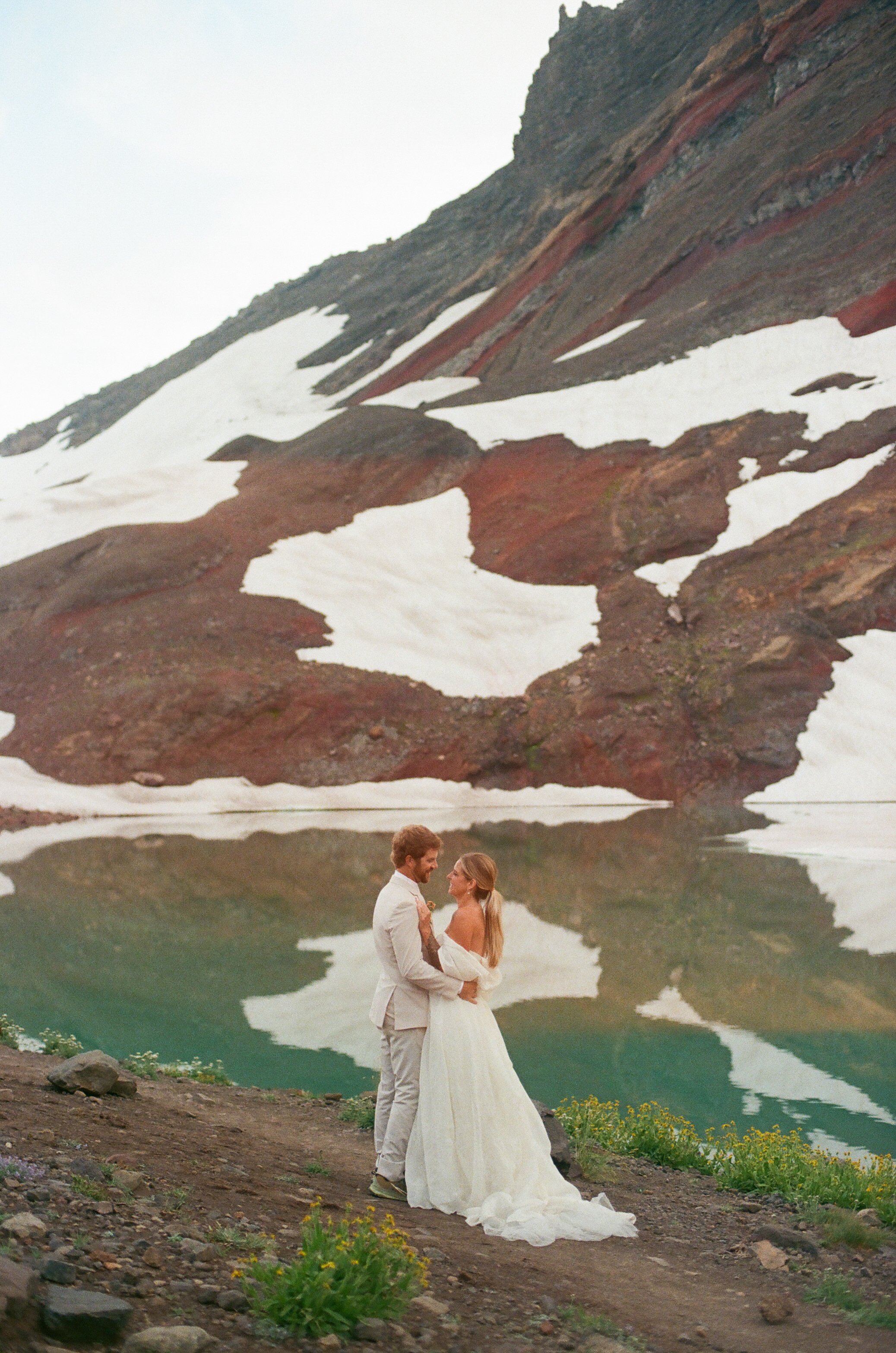 Michigan-film-photographer-Oregon-wedding-smith-rock-state-park-74.jpg