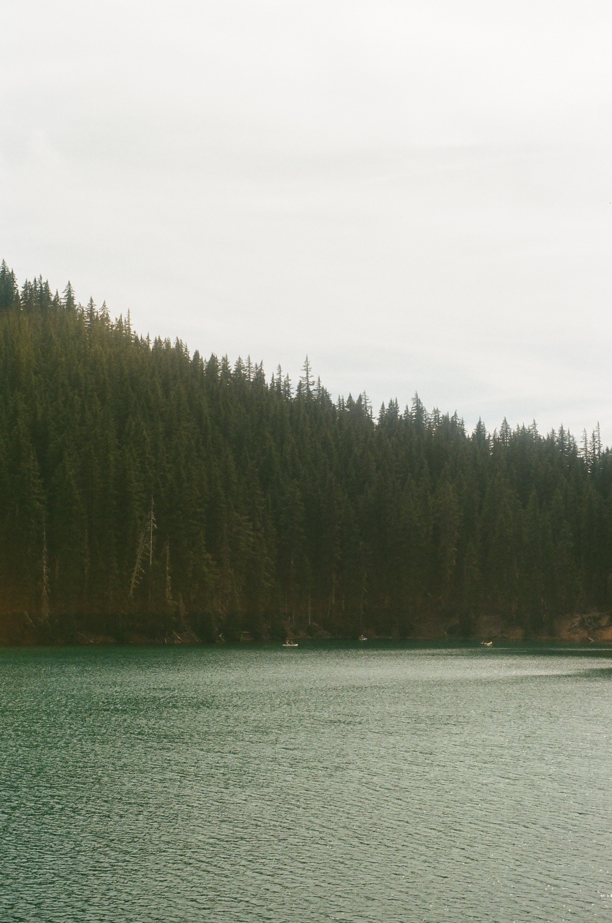 Michigan-film-photographer-Oregon-wedding-smith-rock-state-park-121.jpg