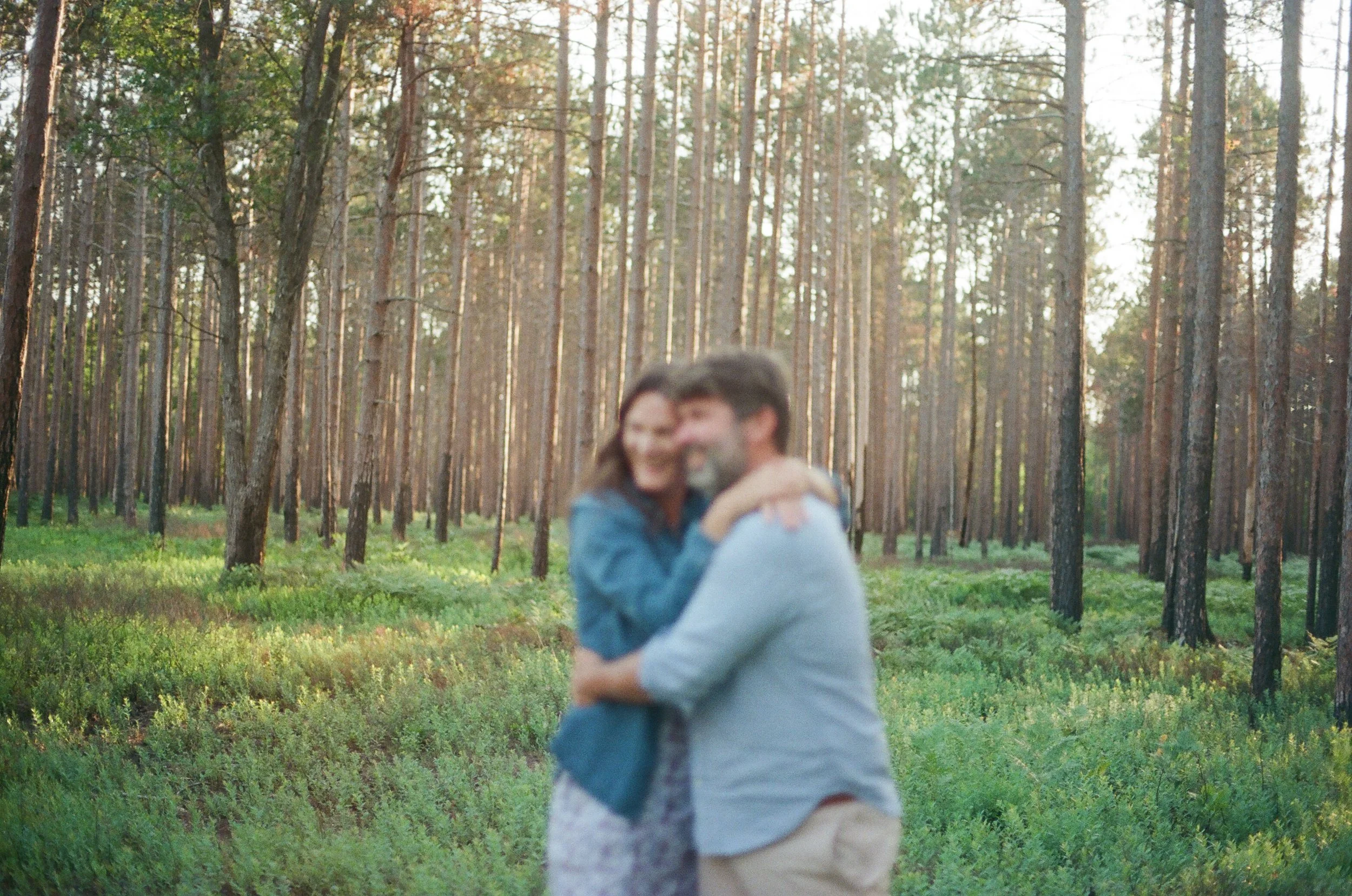 Michigan-film-photographer-lake-michigan-family-2.jpg