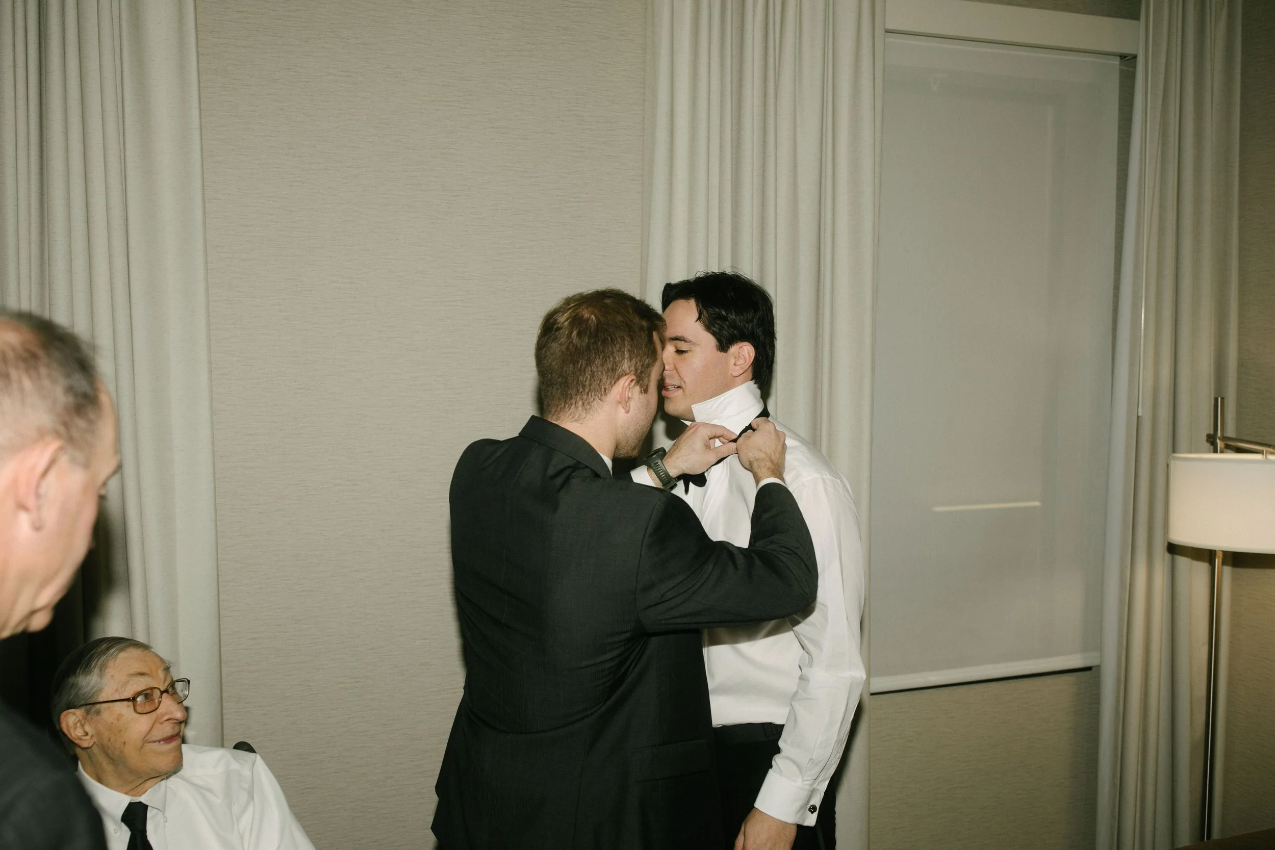 michigan-photographer-Grand-Rapids-Wedding-23.jpg