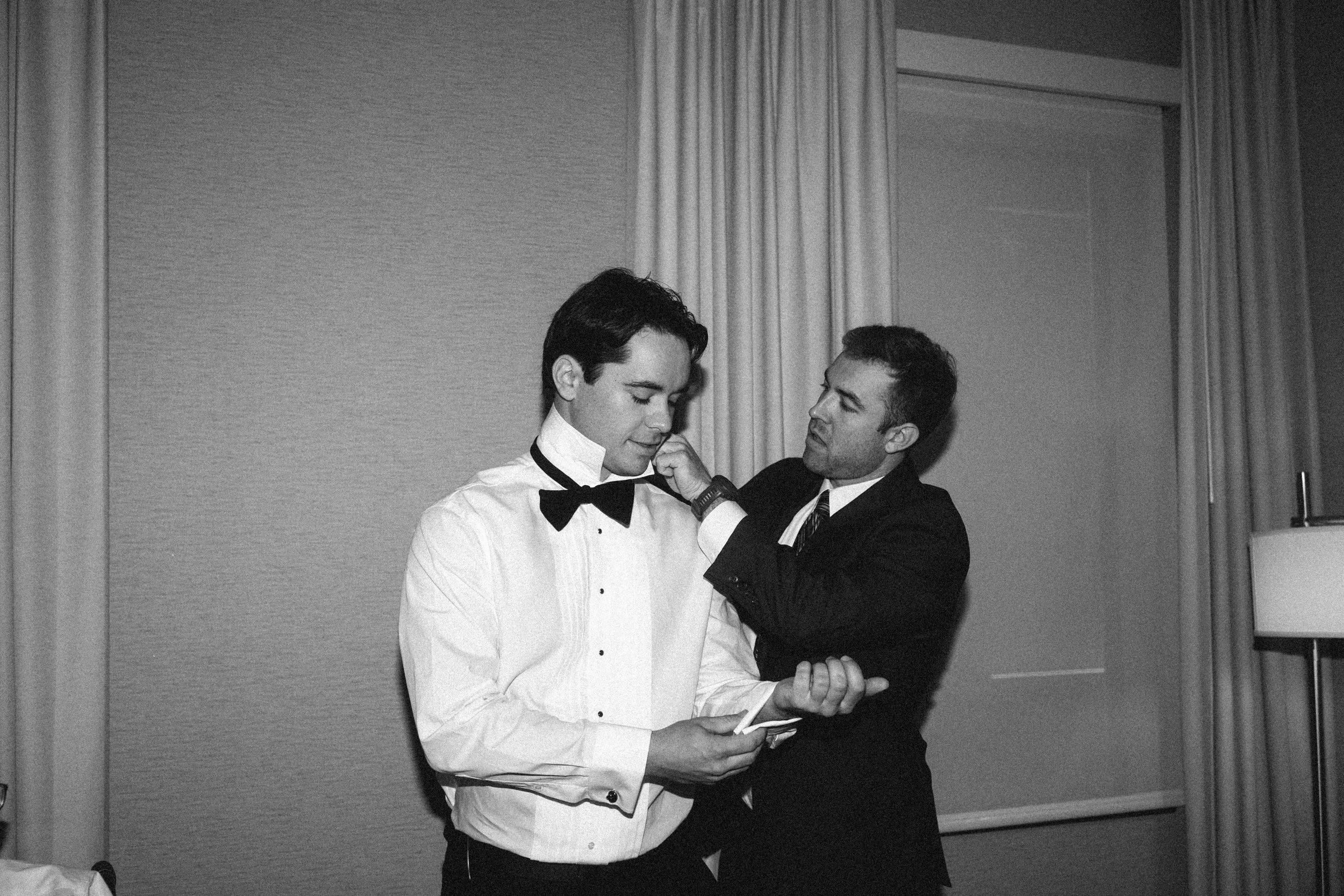 michigan-photographer-Grand-Rapids-Wedding-25.jpg
