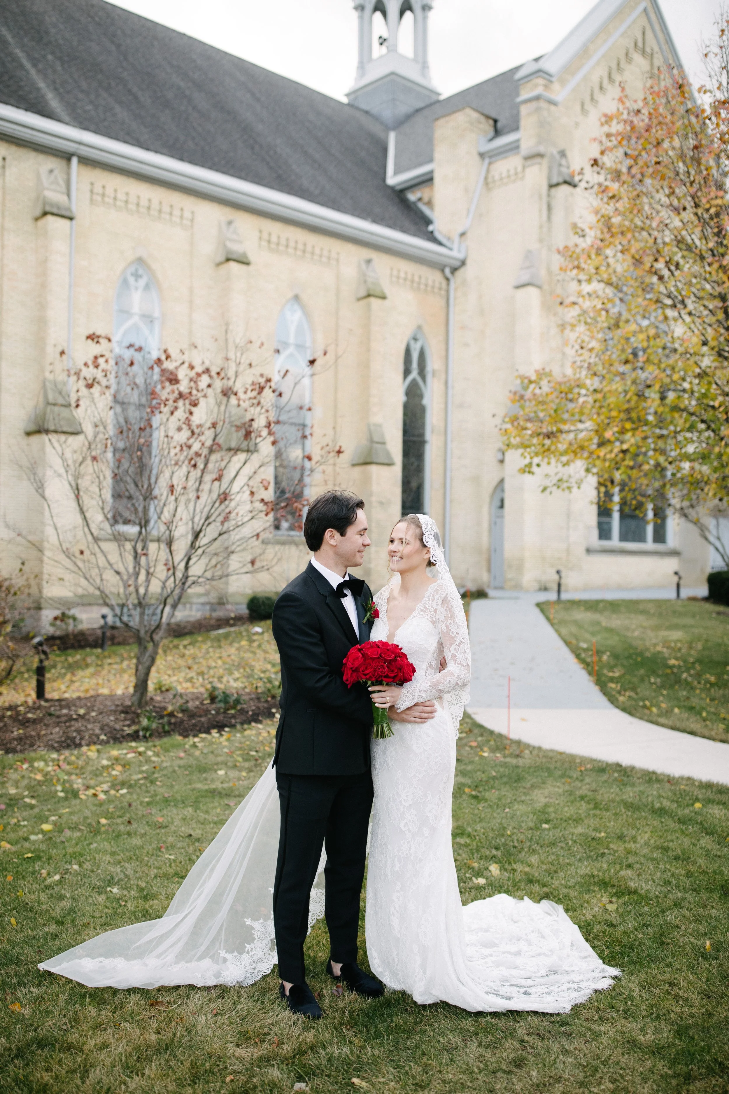 michigan-photographer-Grand-Rapids-Wedding-248.jpg