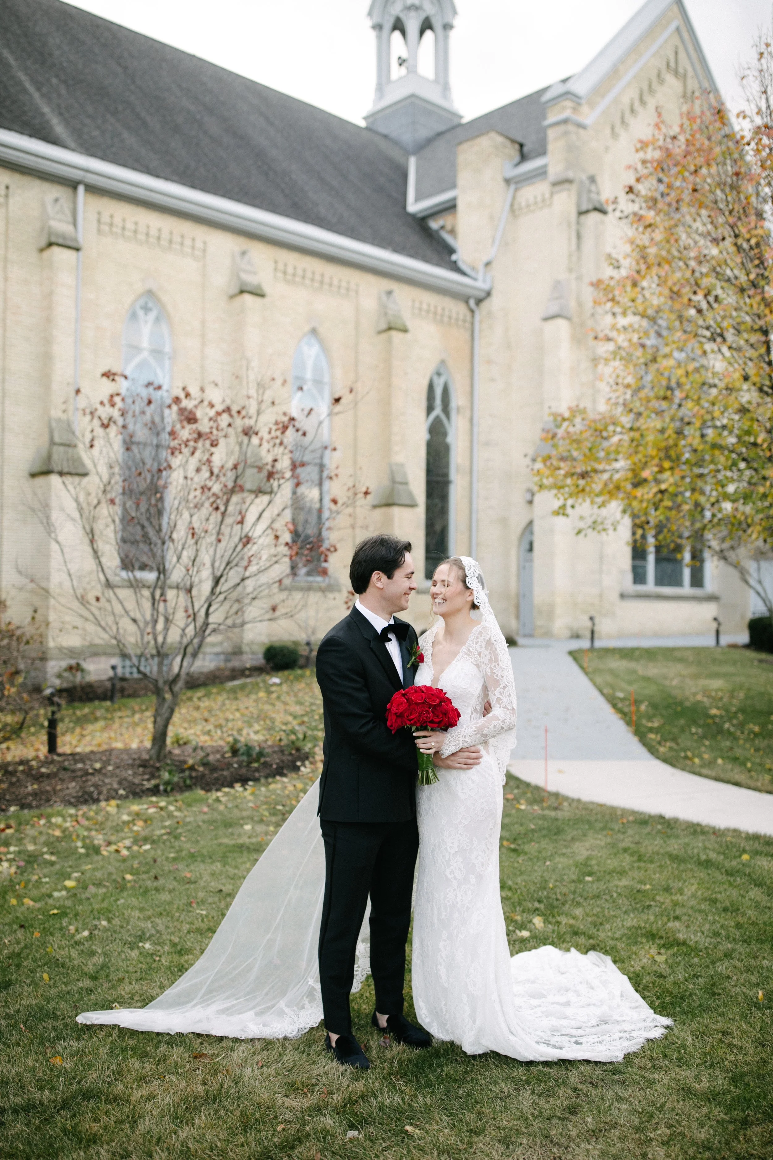 michigan-photographer-Grand-Rapids-Wedding-250.jpg