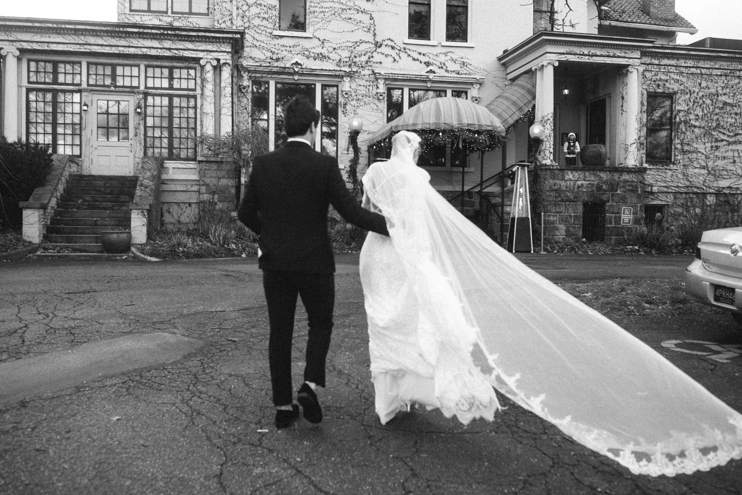 michigan-photographer-Grand-Rapids-Wedding-302.jpg