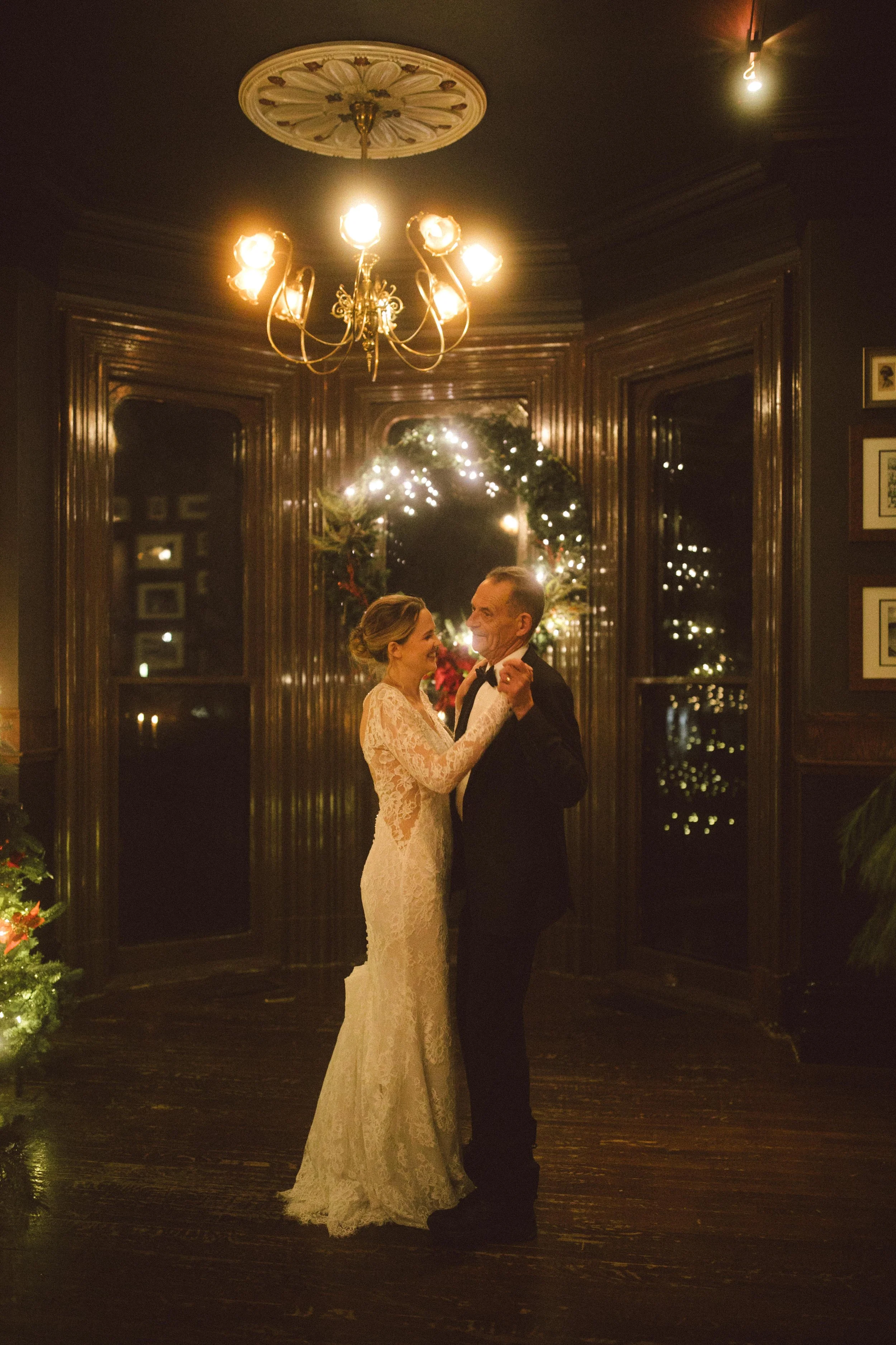 michigan-photographer-Grand-Rapids-Wedding-409.jpg