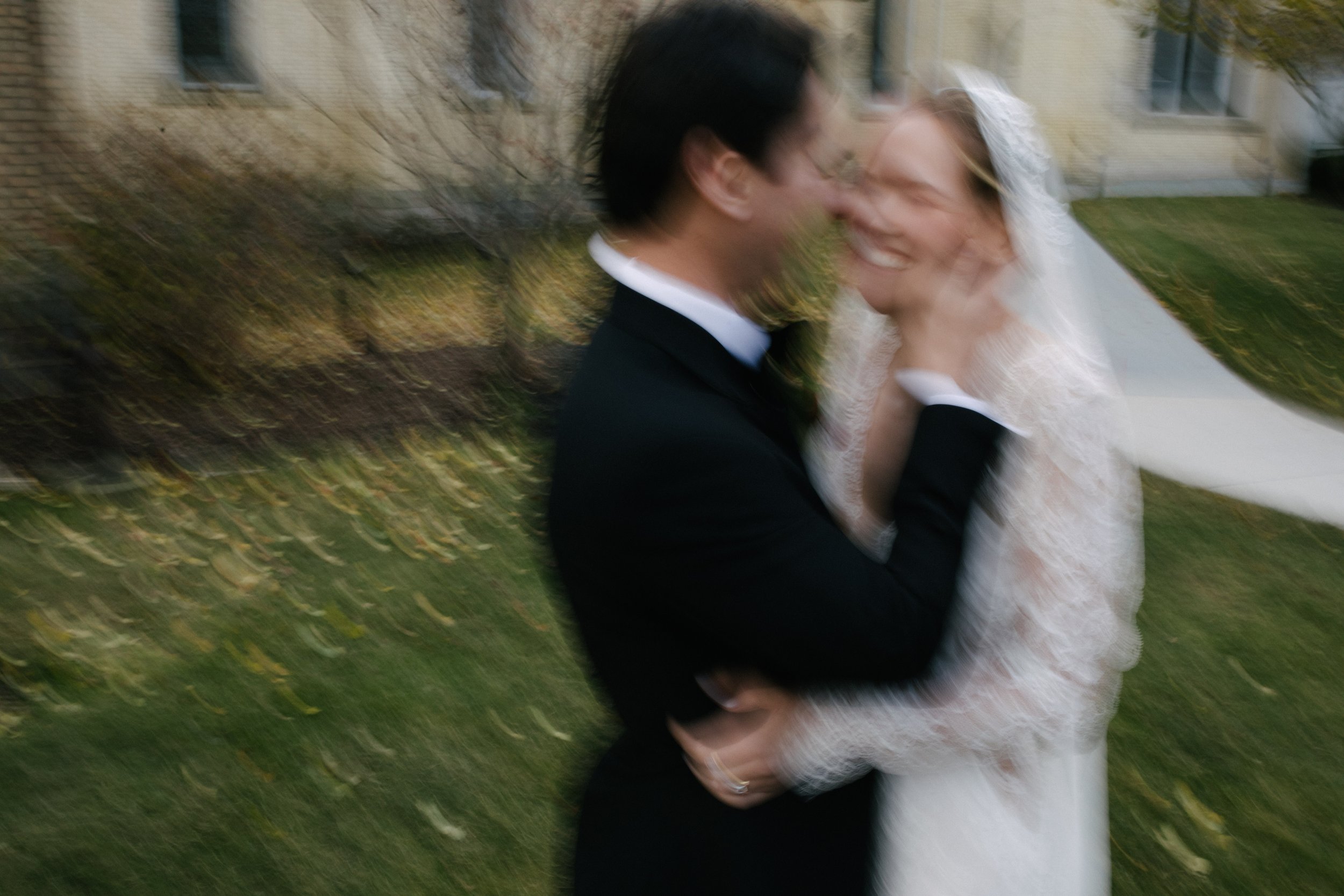 Kaleigh &amp; Stephen // Grand Rapids Holiday Inspired Intimate Wedding Celebration