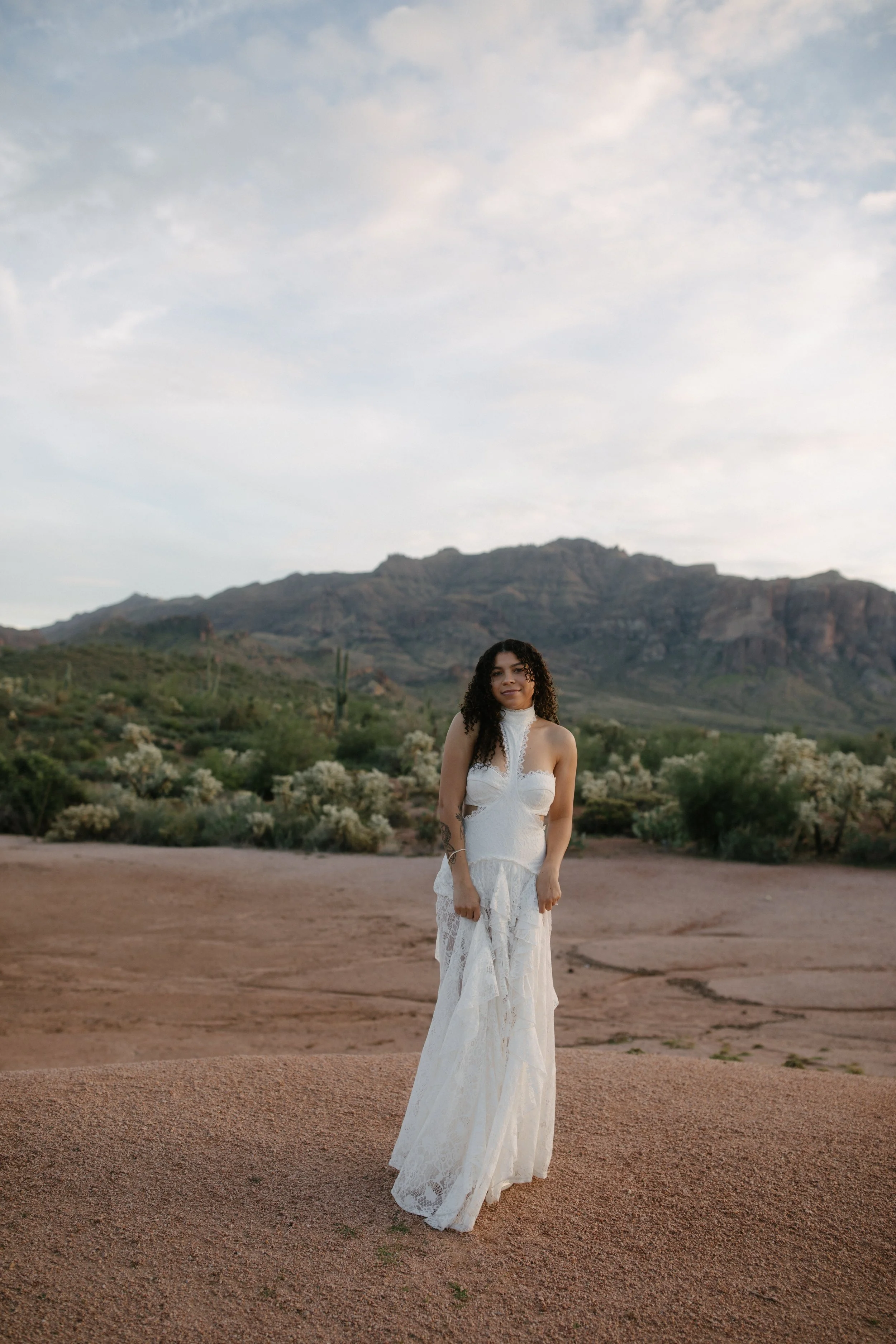 Arizona-wedding-photographer-superstitions-portrait-session-apache-junction-17.jpg