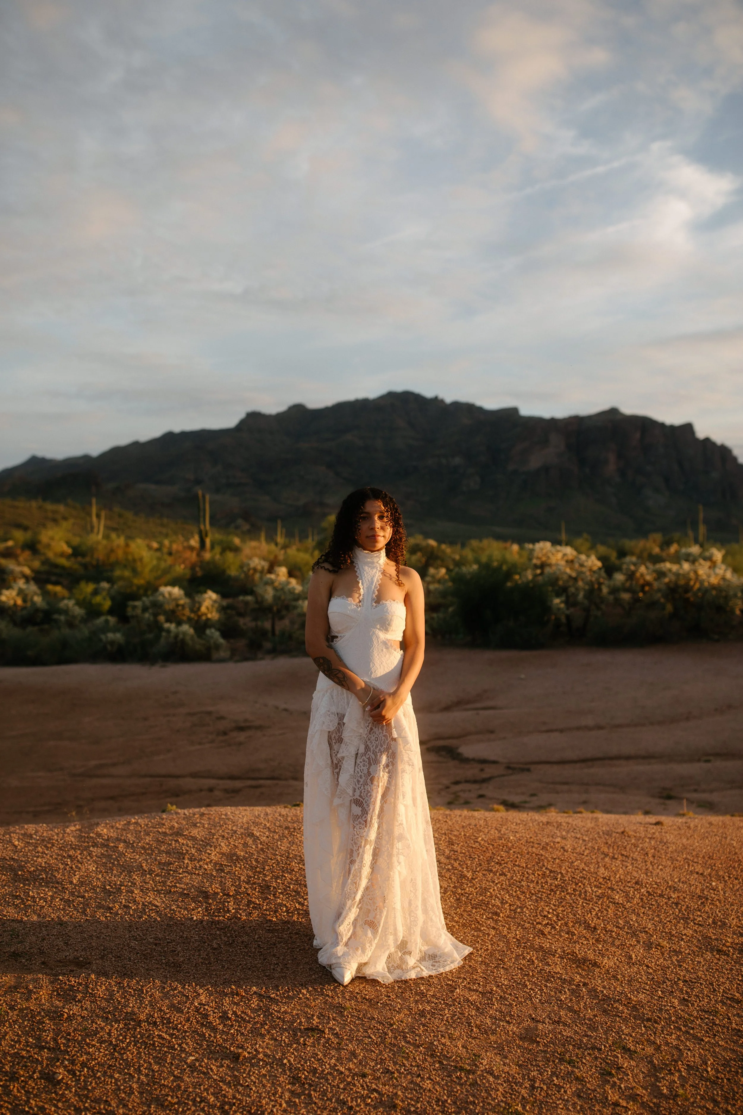 Arizona-wedding-photographer-superstitions-portrait-session-apache-junction-46.jpg