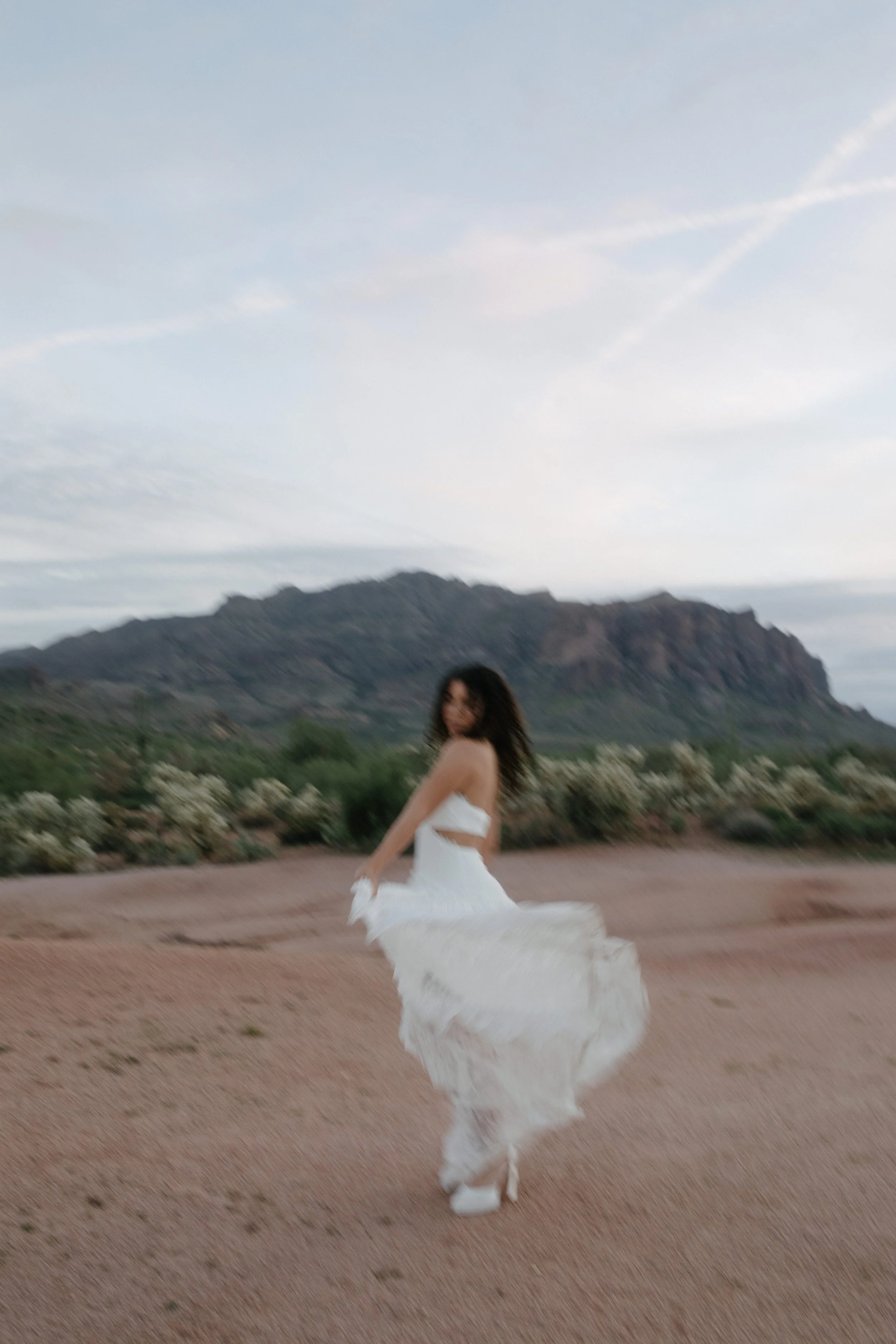 Arizona-wedding-photographer-superstitions-portrait-session-apache-junction-75.jpg