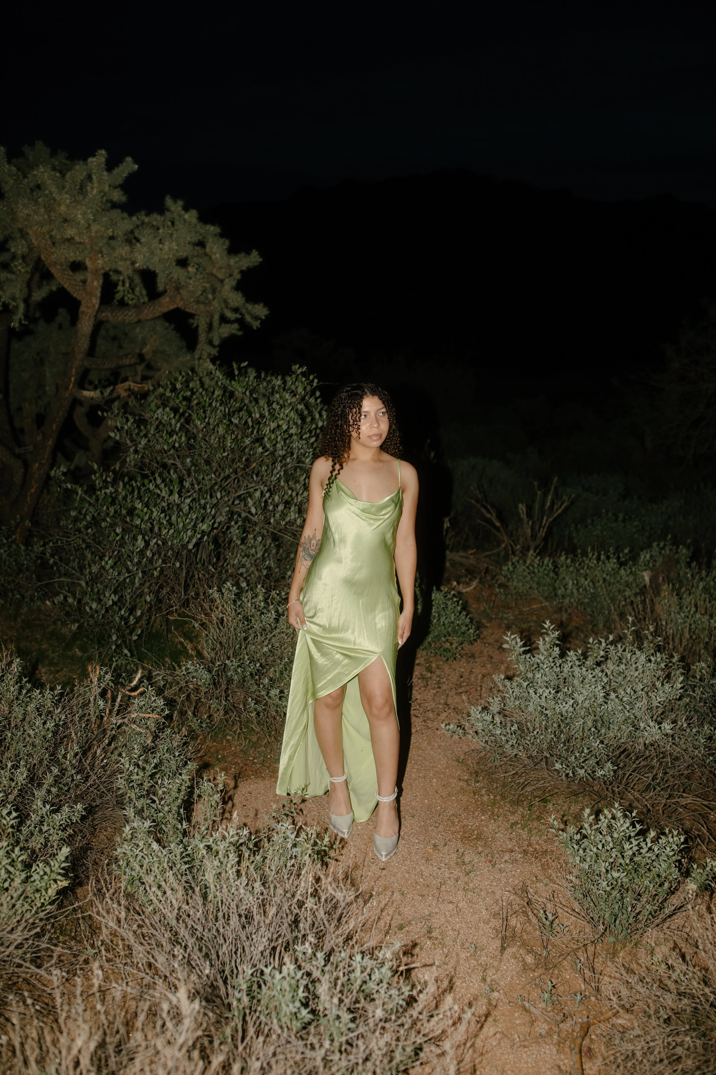 Arizona-wedding-photographer-superstitions-portrait-session-apache-junction-110.jpg