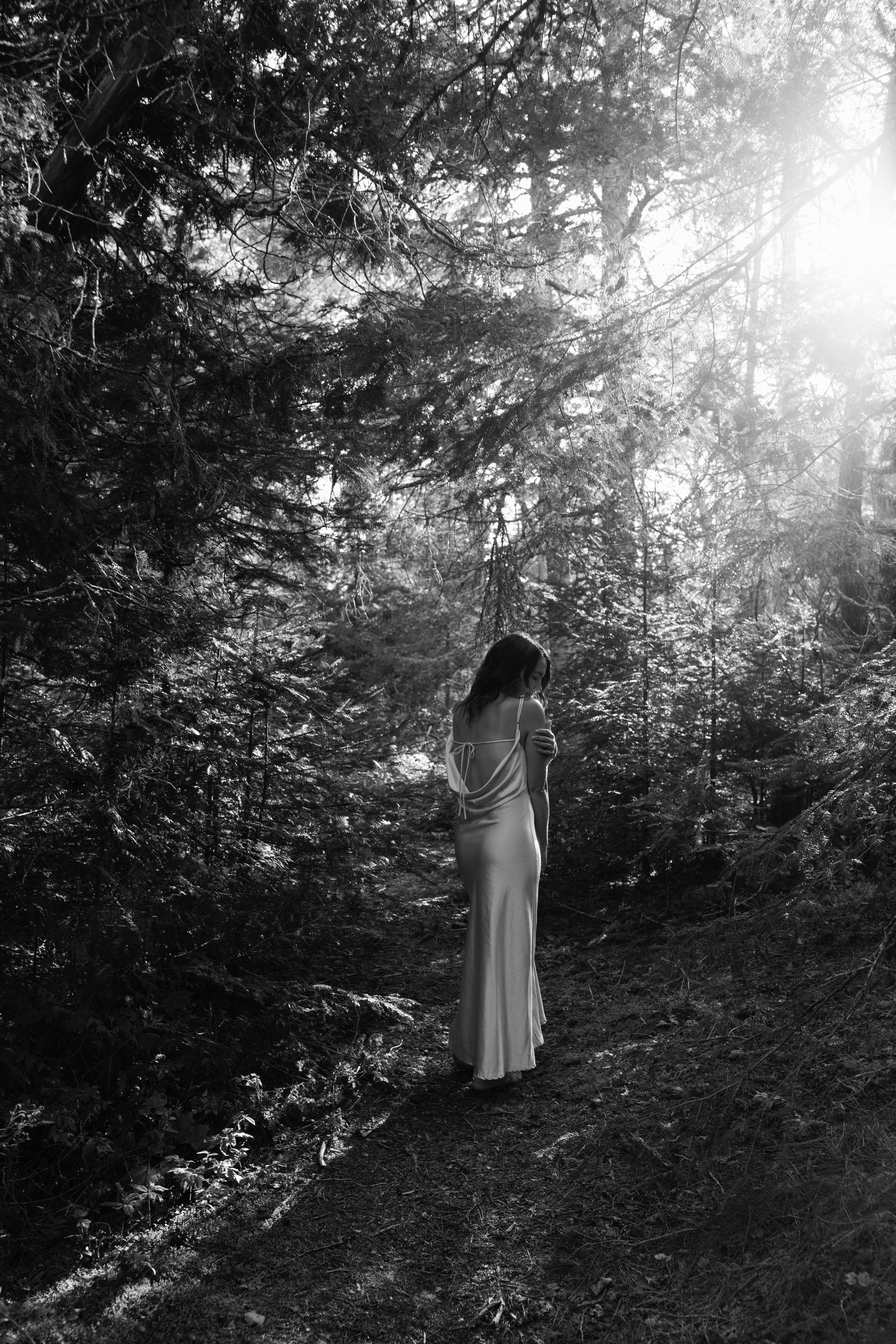 Michigan-film-photographer-upper-peninsula-boudoir-session-25.jpg