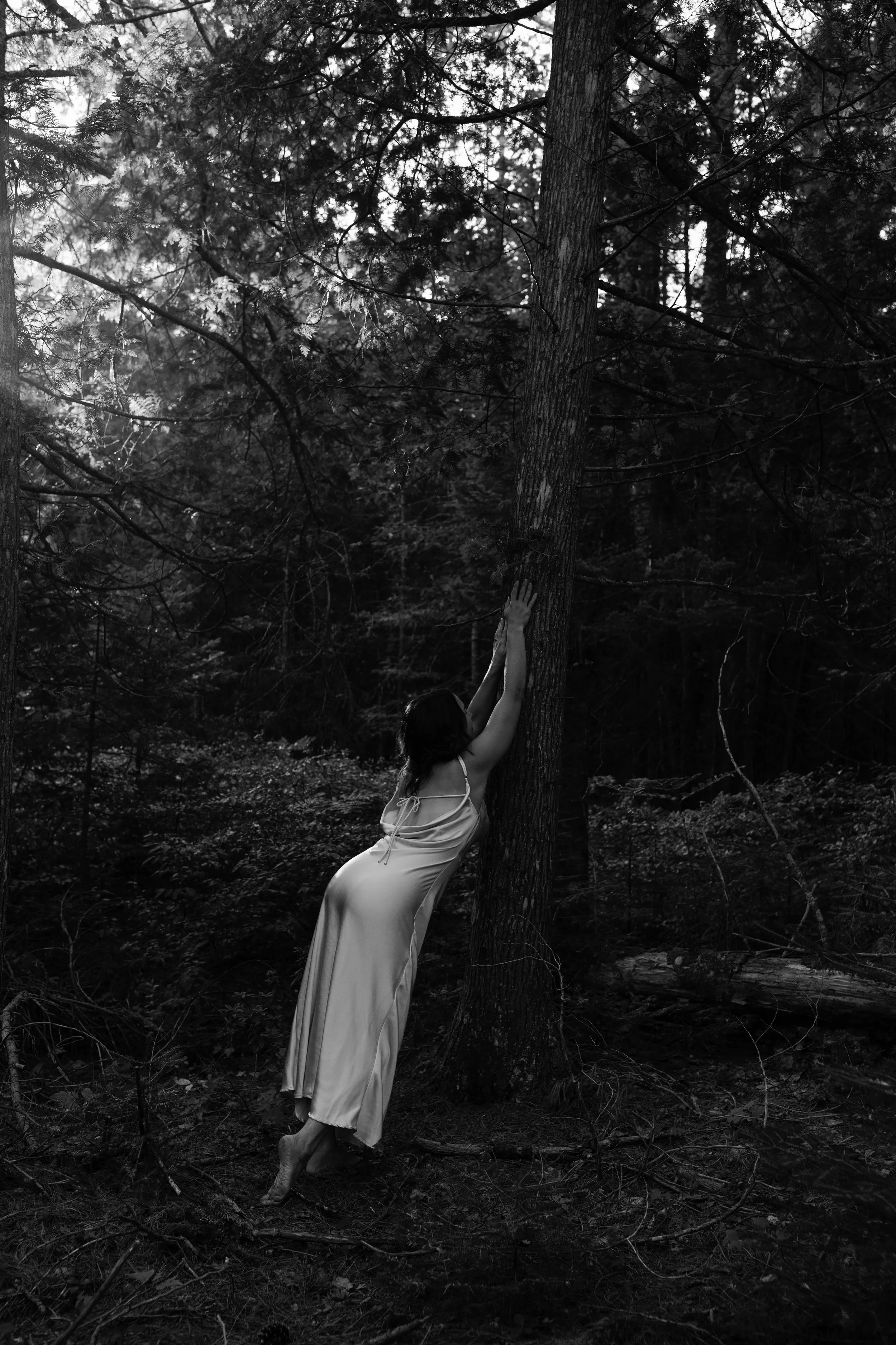 Michigan-film-photographer-upper-peninsula-boudoir-session-67.jpg
