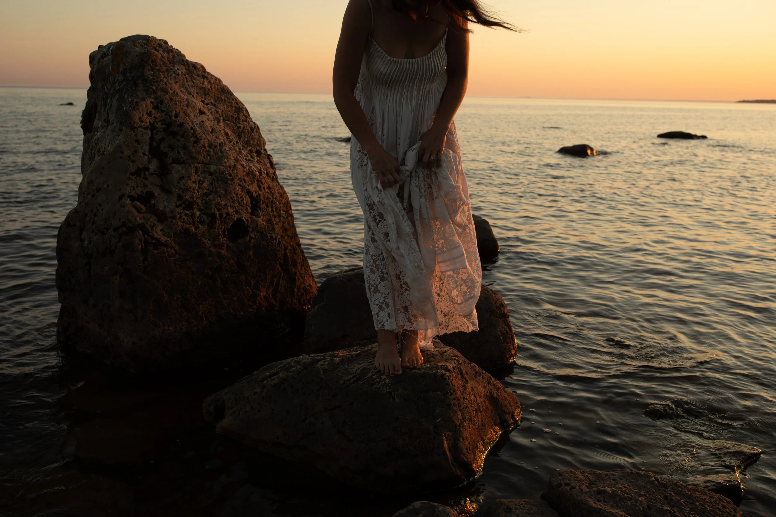 Michigan-film-photographer-upper-peninsula-boudoir-session-220.jpg