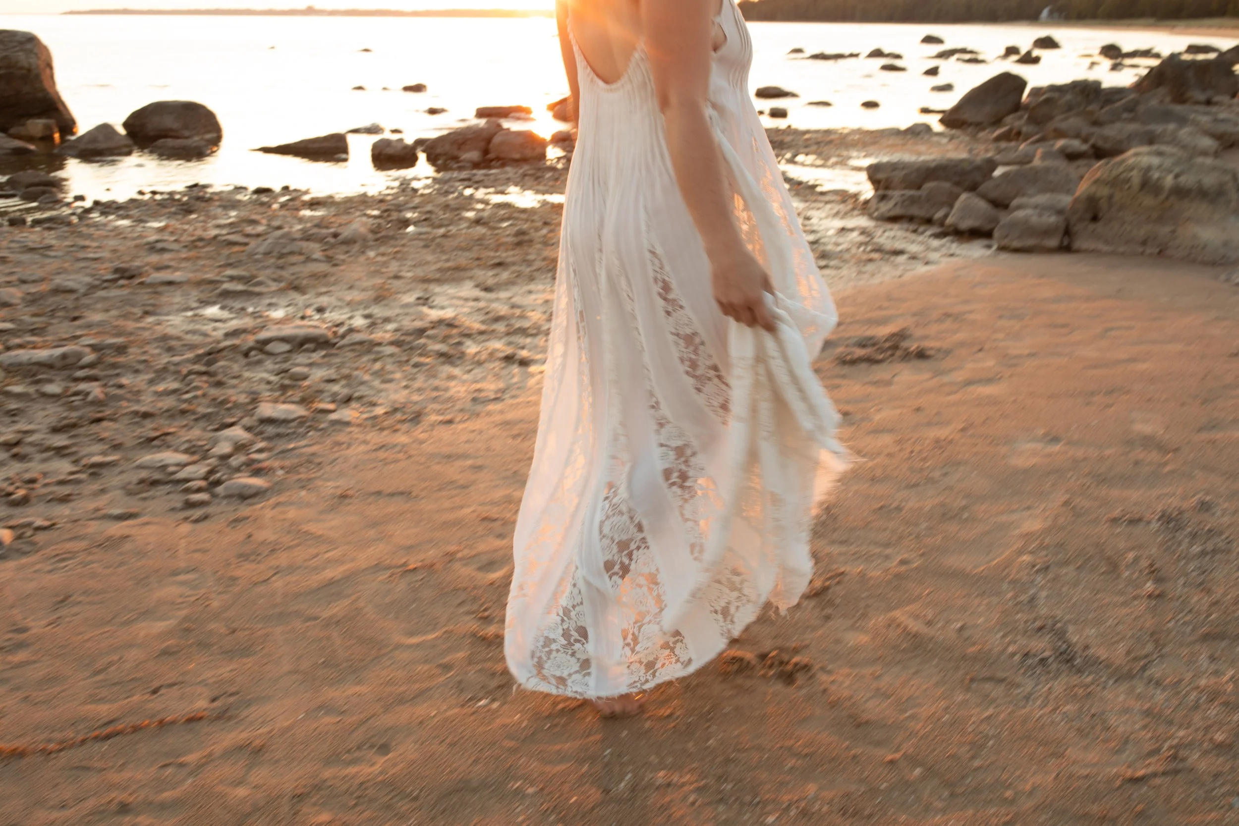 Michigan-film-photographer-upper-peninsula-boudoir-session-227.jpg
