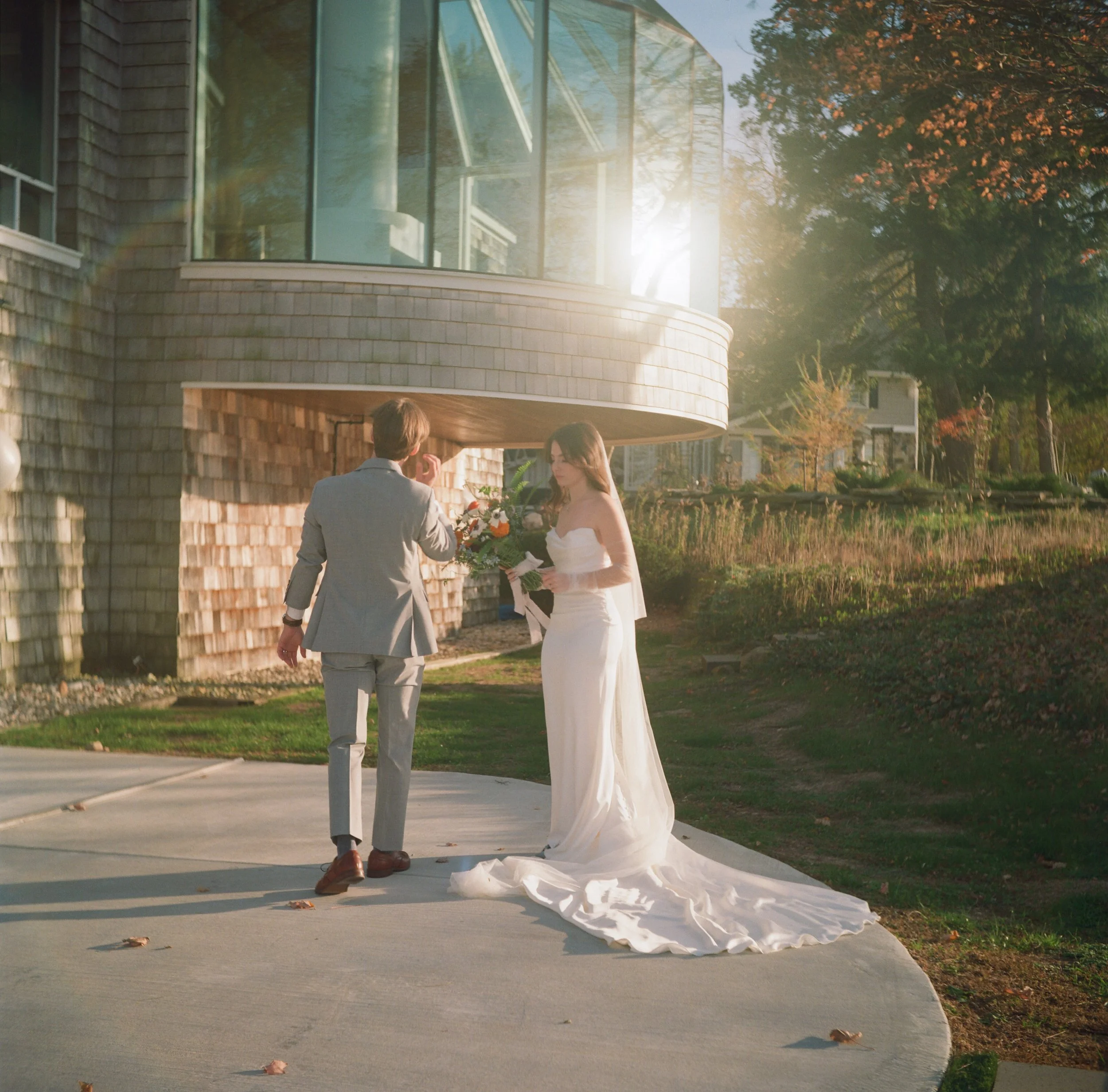 Michigan-wedding-photographer-film-wedding-gathering-properties-9.jpg